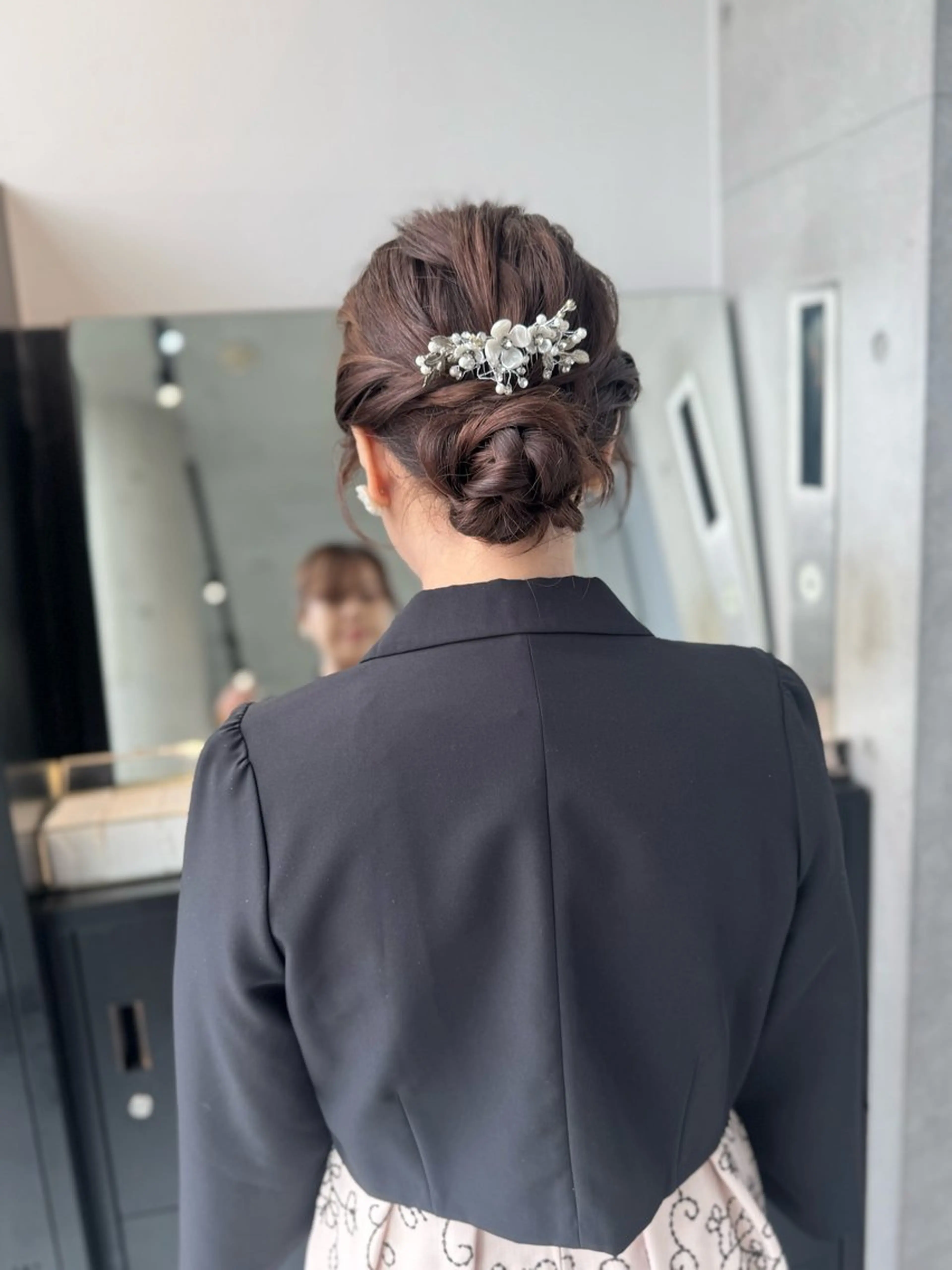 ロング カラー パーマ ヘアアレンジ ヘアセット 透明感/オリーブ/ グレージュ/YUKAのヘアスタイル