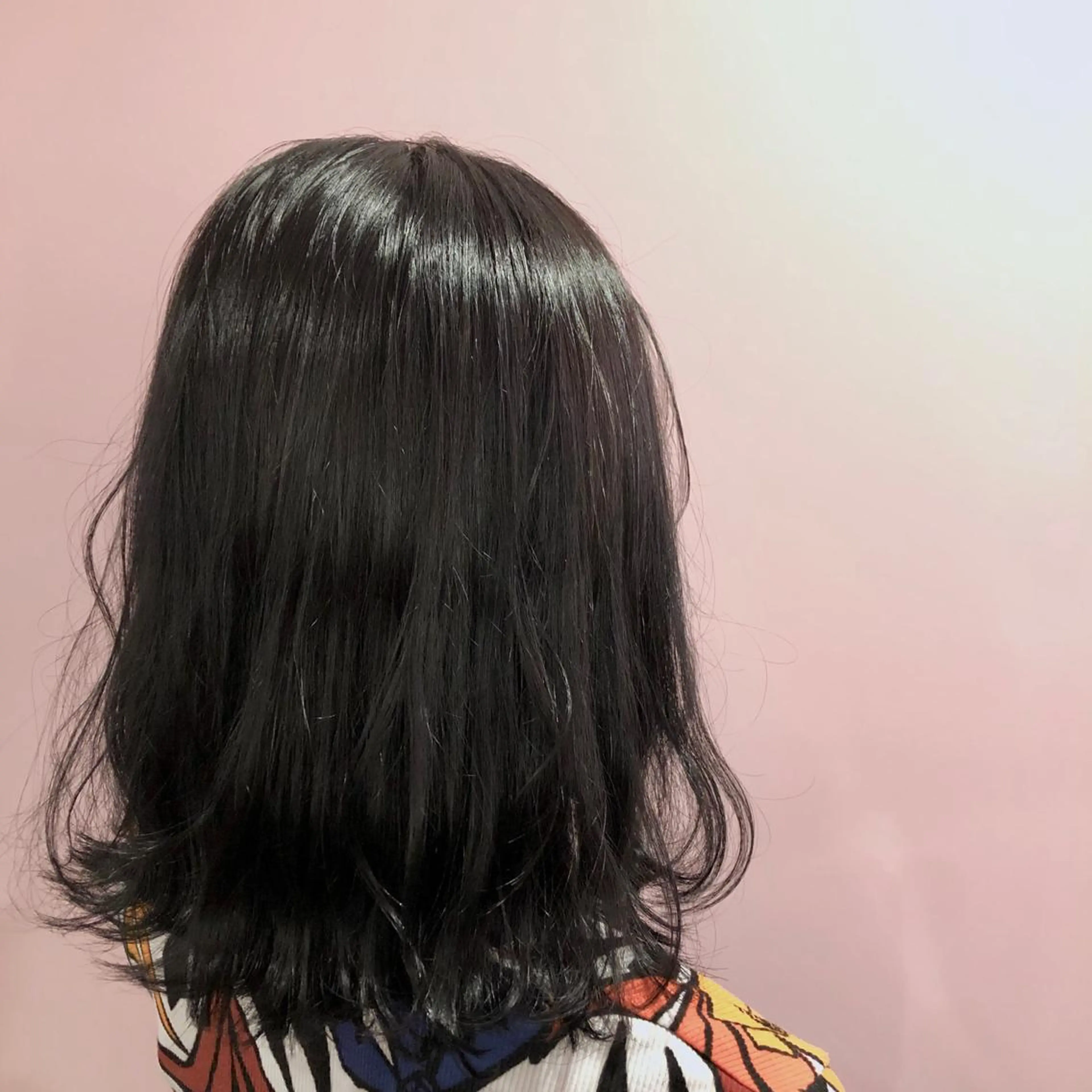 ミディアム カラー ブルーカラー ブルージュ カット ヘアカラー トリートメント ✨髪質改善縮毛矯正✨ 宇田川修平のエステ・リラクイメージ