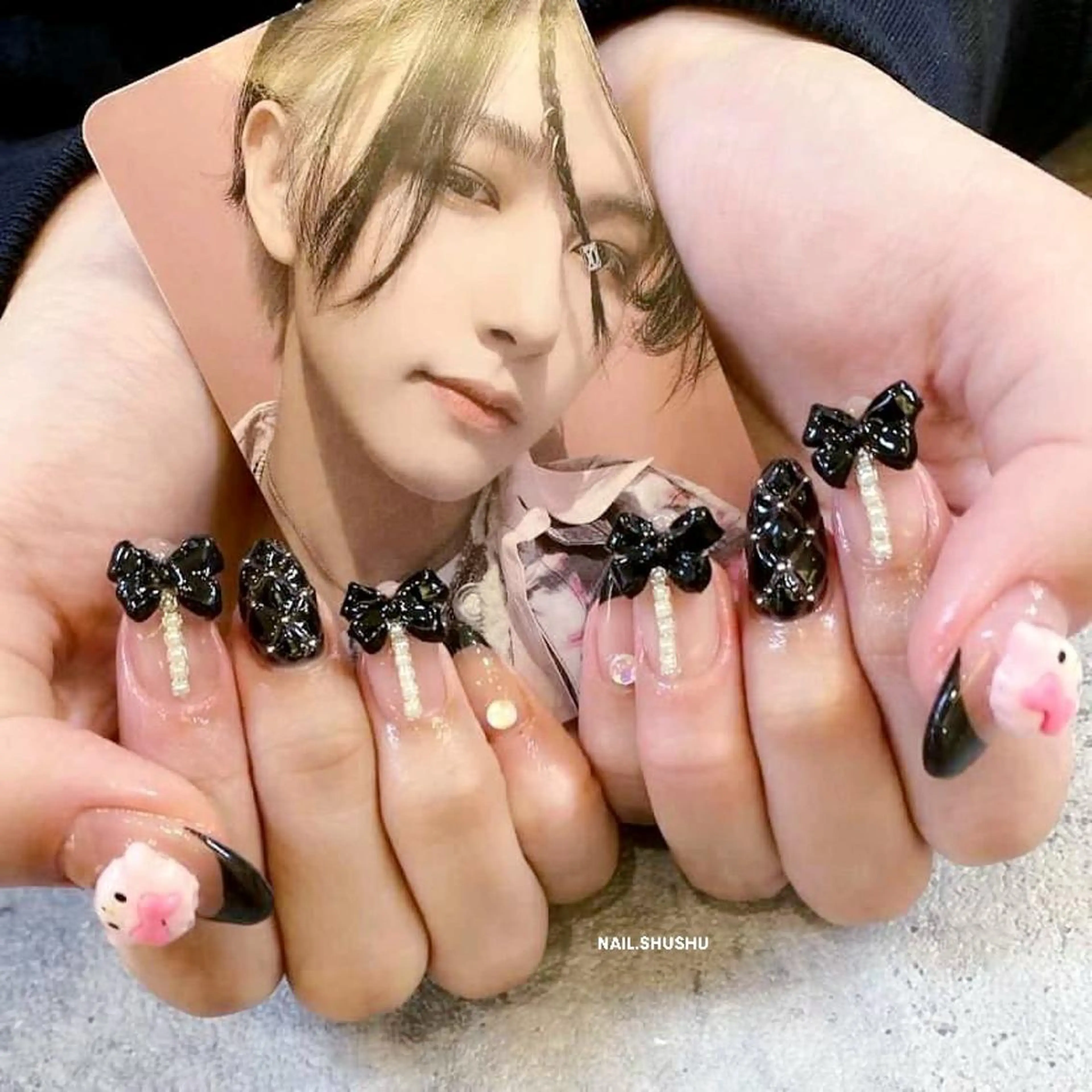 ネイル アートネイル 韓国ネイル 持ち込み ニュアンスネイル シンプルネイル 3dパーツ/流行り 👧shushu❤️のネイルデザイン