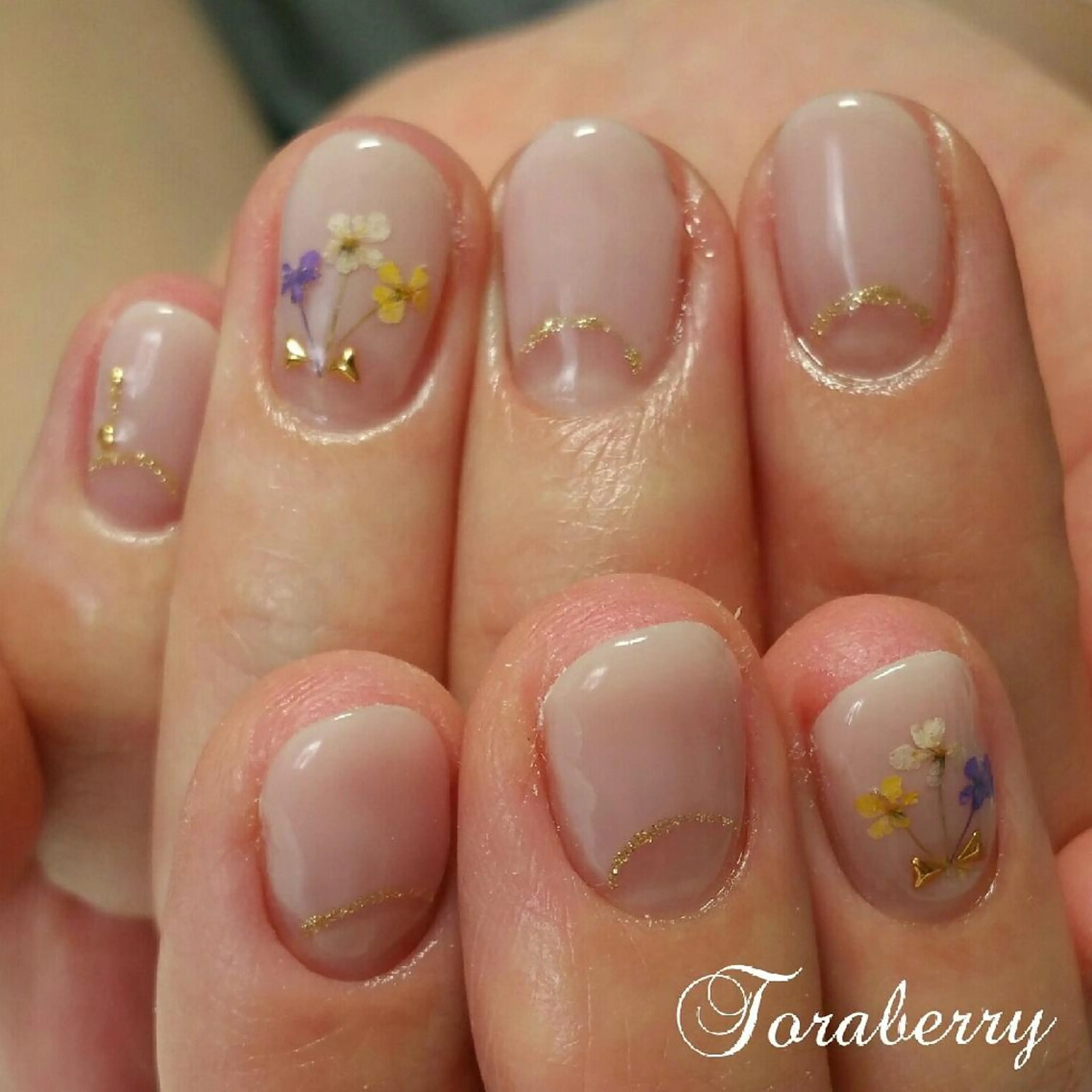 ネイル ネイリスト なつみのネイルデザイン