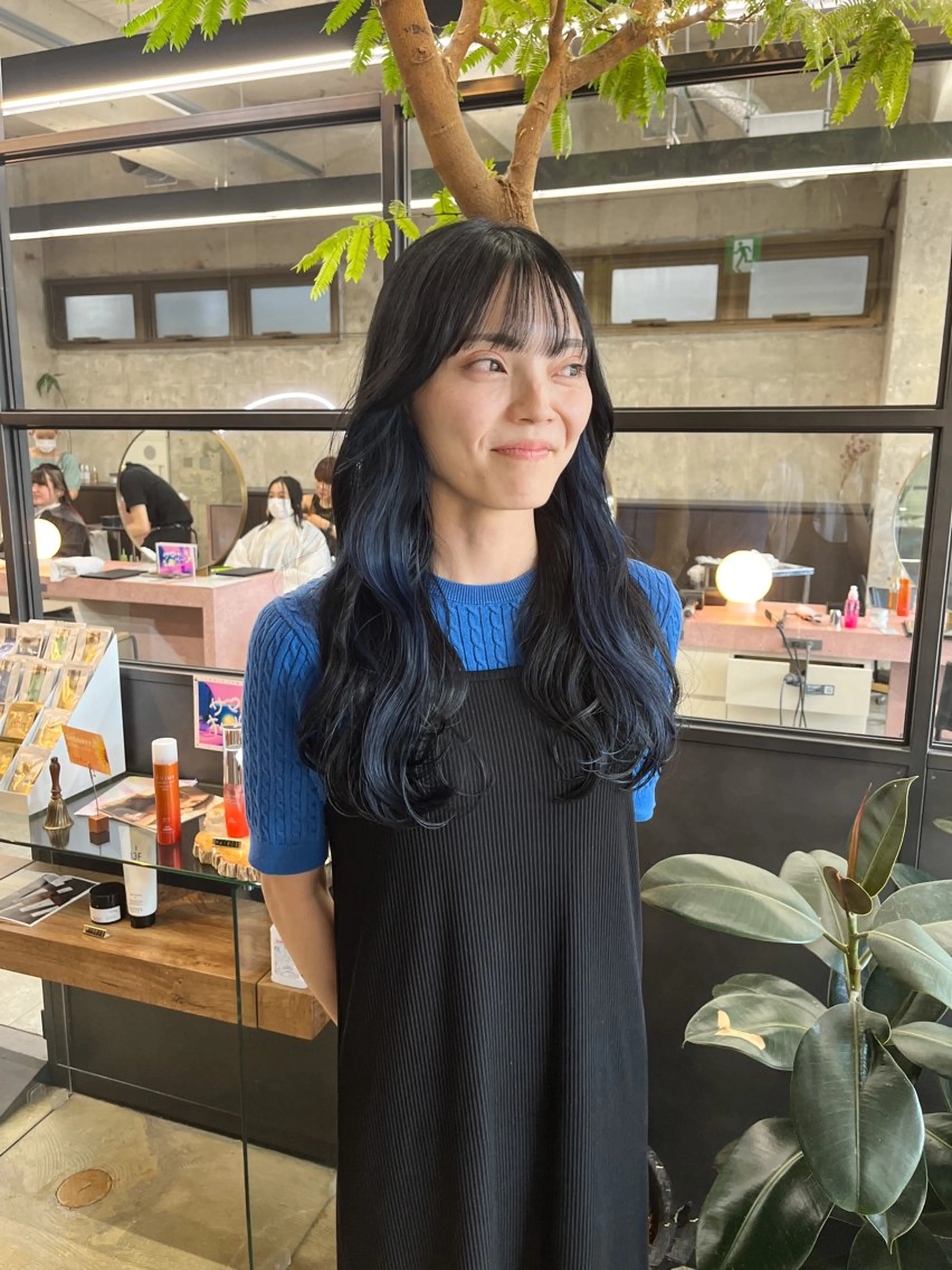 ロング カット ヘアカラー 中江 友哉のヘアスタイル