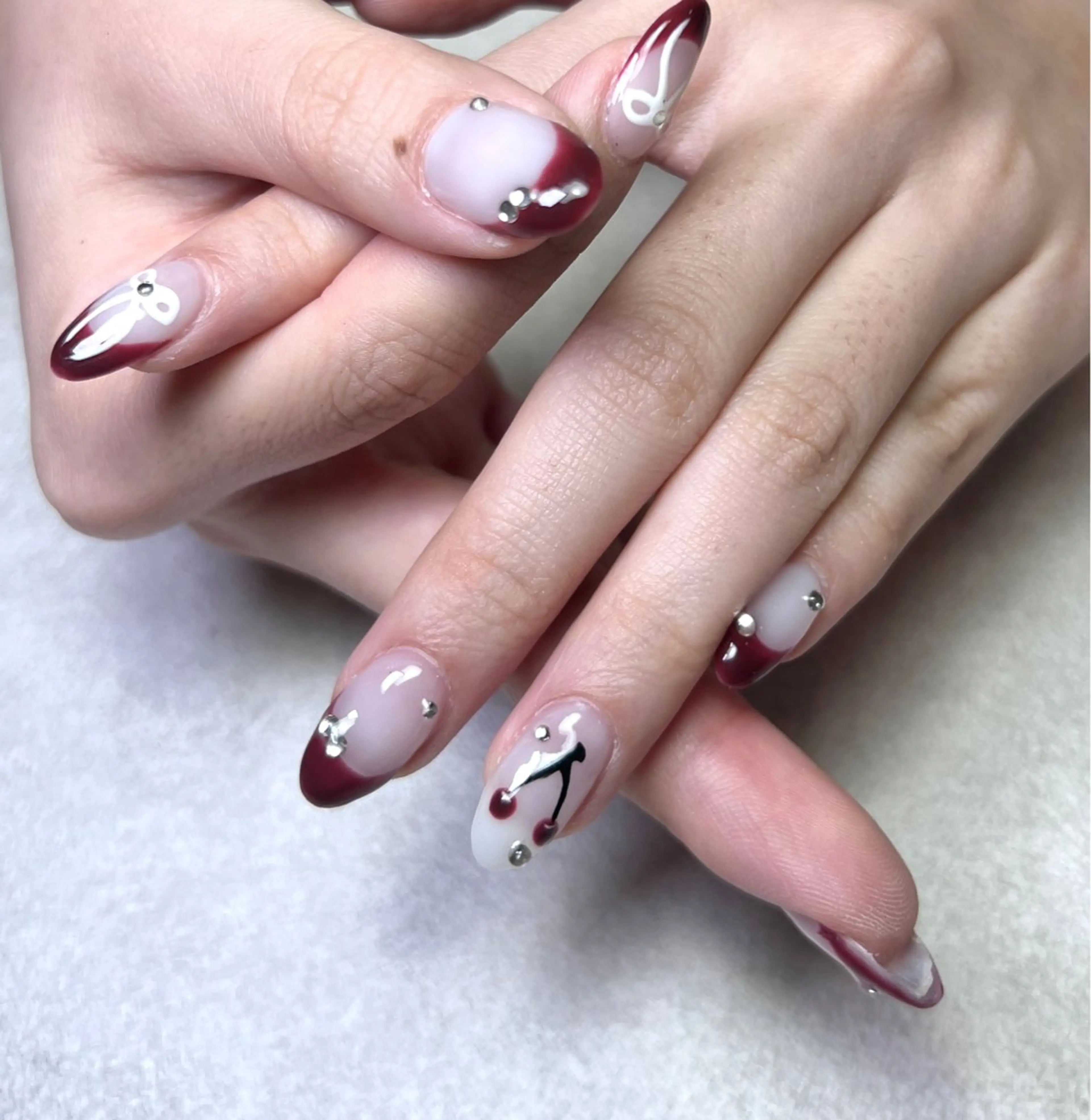 ネイル ネイリスト ハンのネイルデザイン