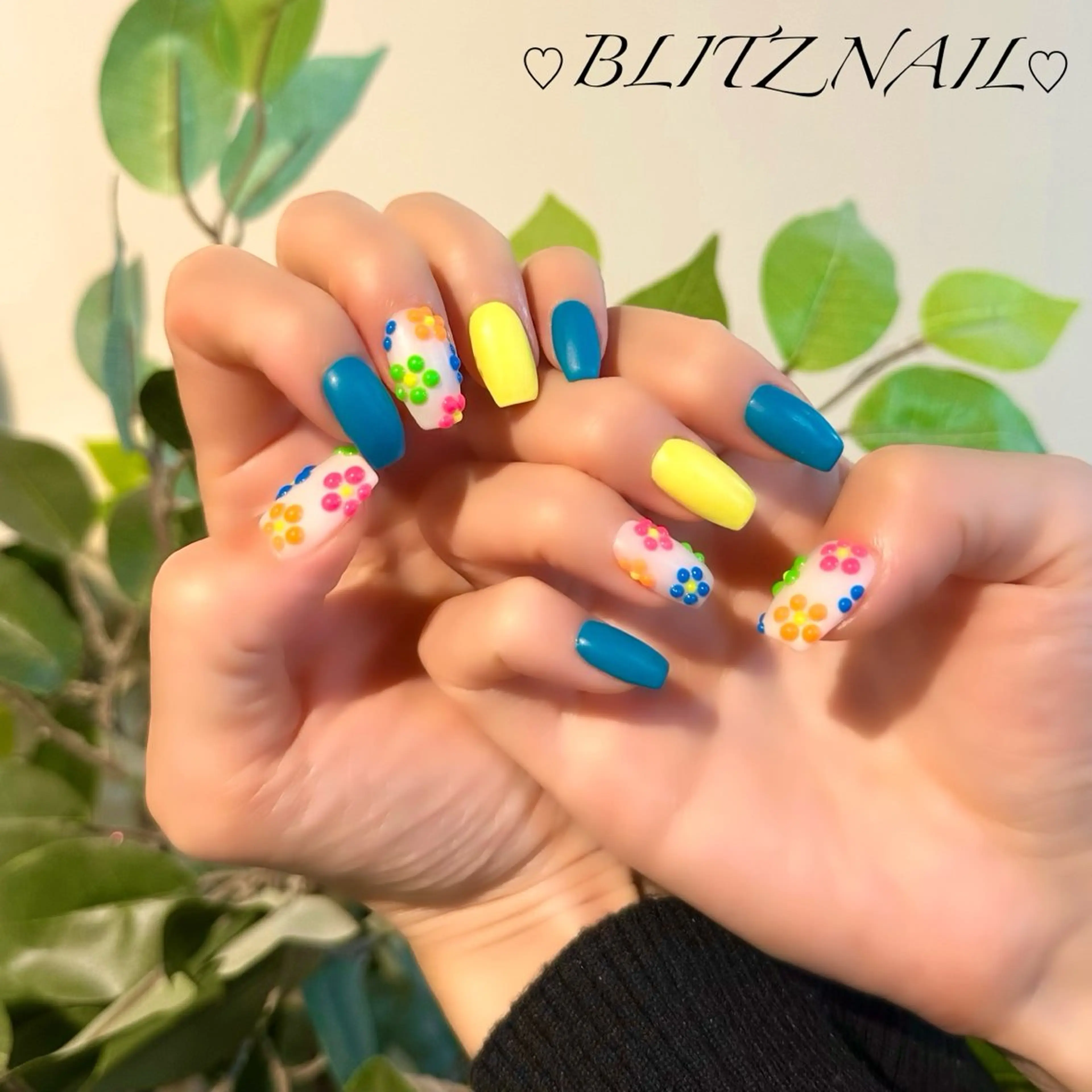 ネイル BLITZ Nail 岩田💅🏻✨のネイルデザイン