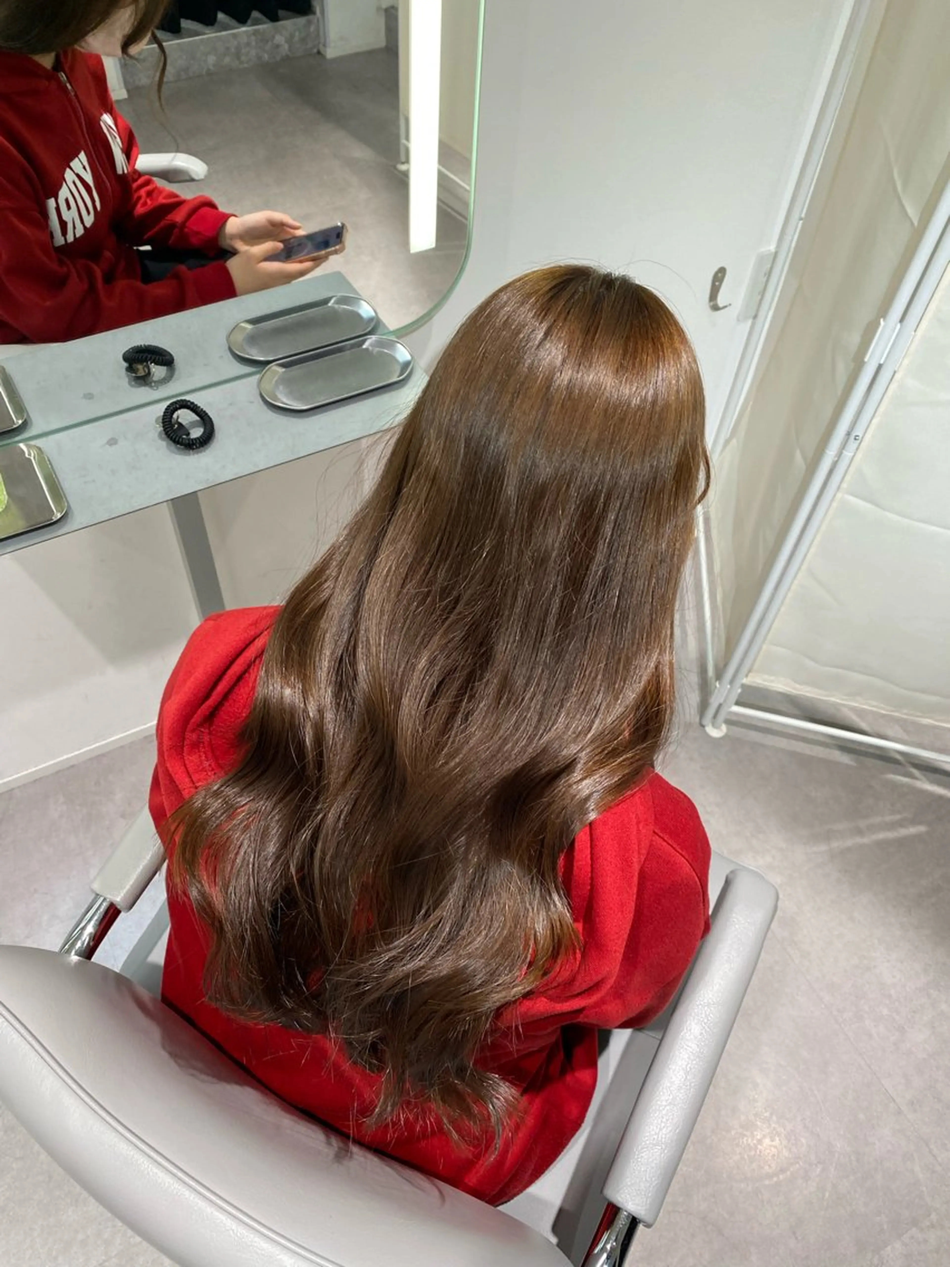 セミロング ヘアカラー 川村 歩夏のヘアスタイル