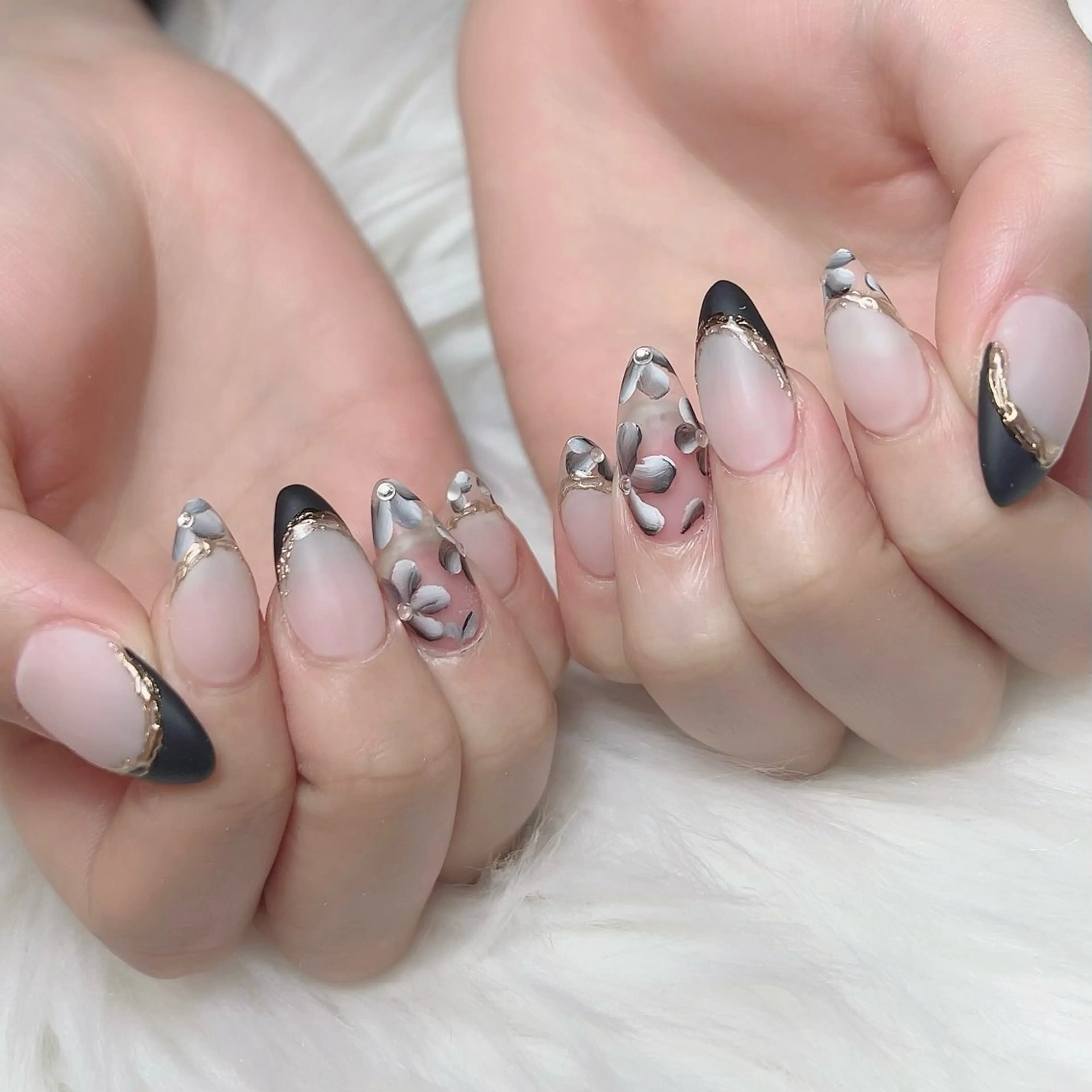 ネイル Nail salon EM（エム）諸星のネイルデザイン