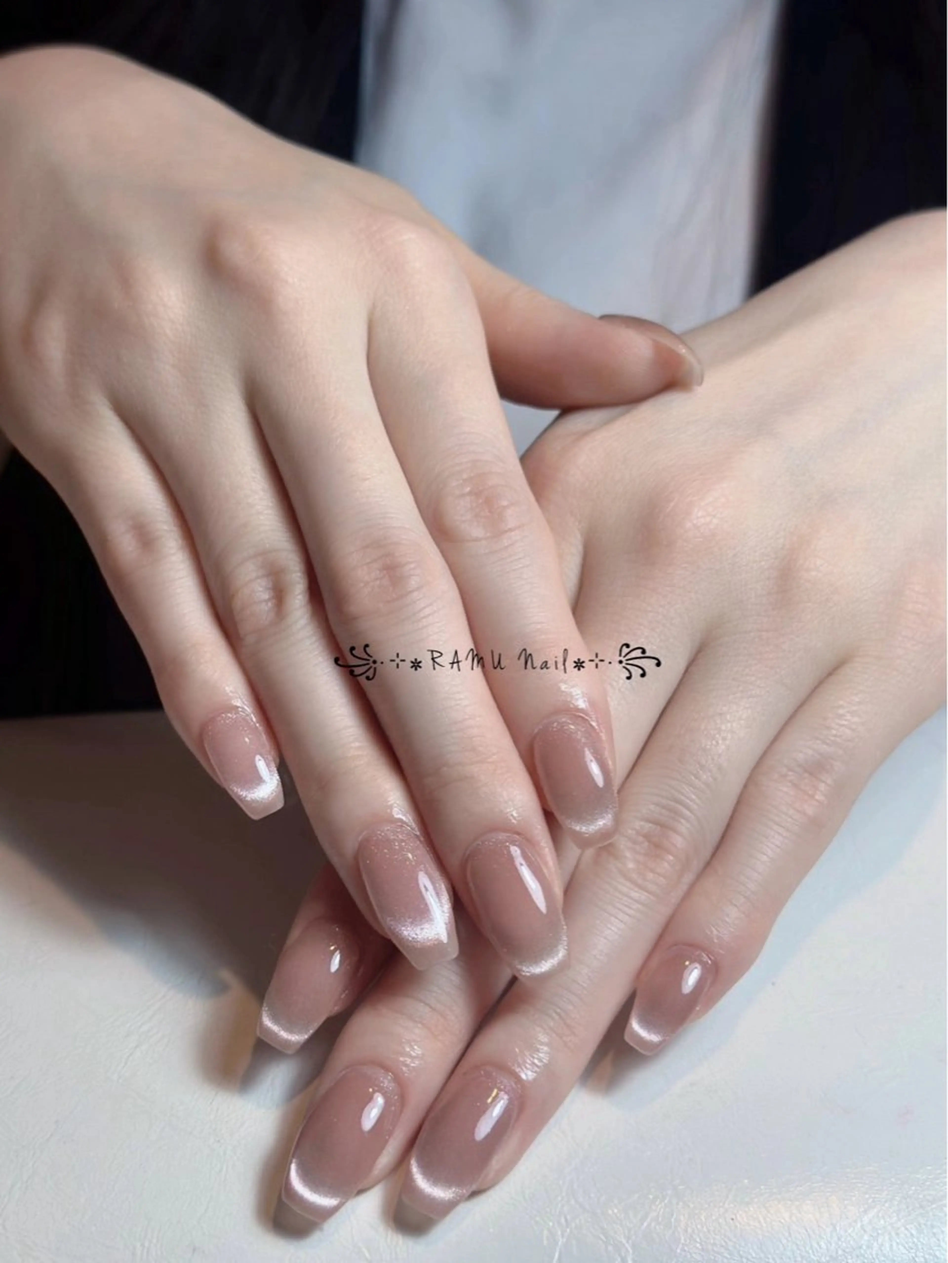 ネイル チークネイル フレンチネイル グラデーション キラキラネイル 韓国ネイル ハンドネイル RAMU_Nail 池袋店のネイルデザイン