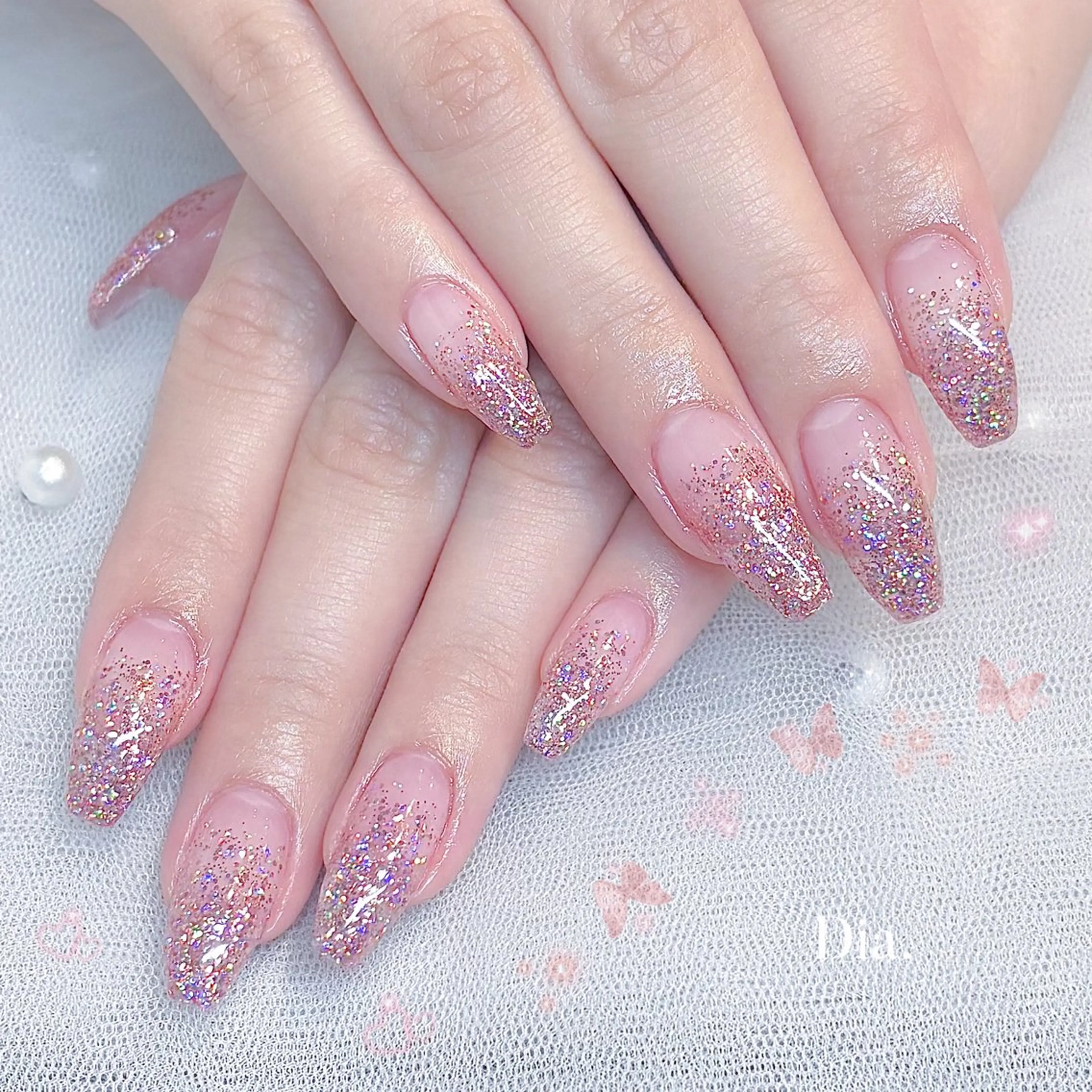 ラメグラデーション💅フィルインの写真