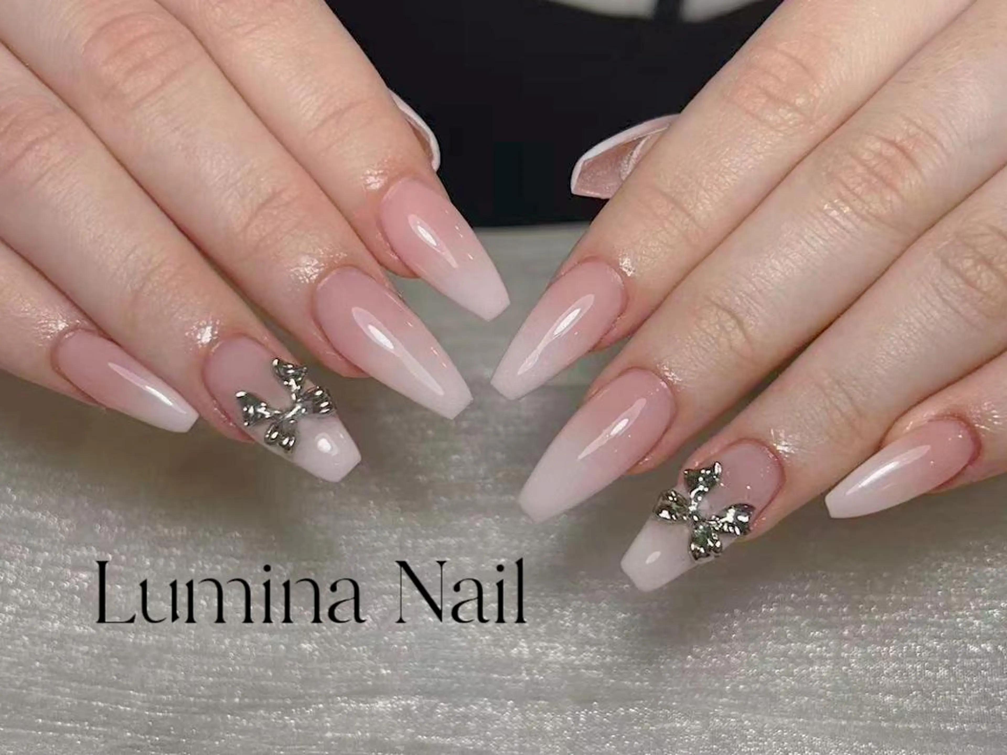 ネイル ハンドネイル LUMINA NAYAのネイルデザイン