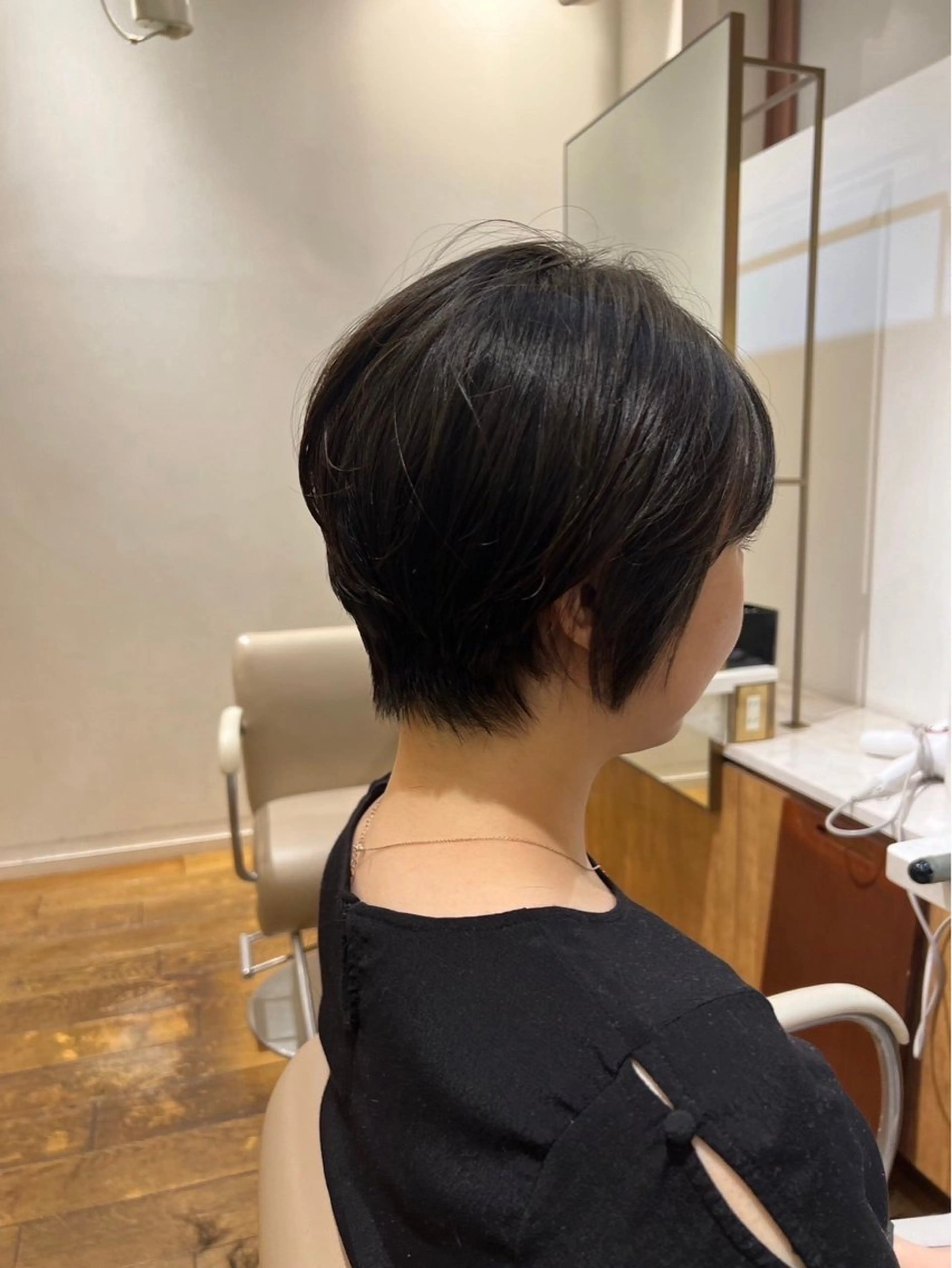 ショート カラー ヘアアレンジ 石川 幸呼のヘアスタイル