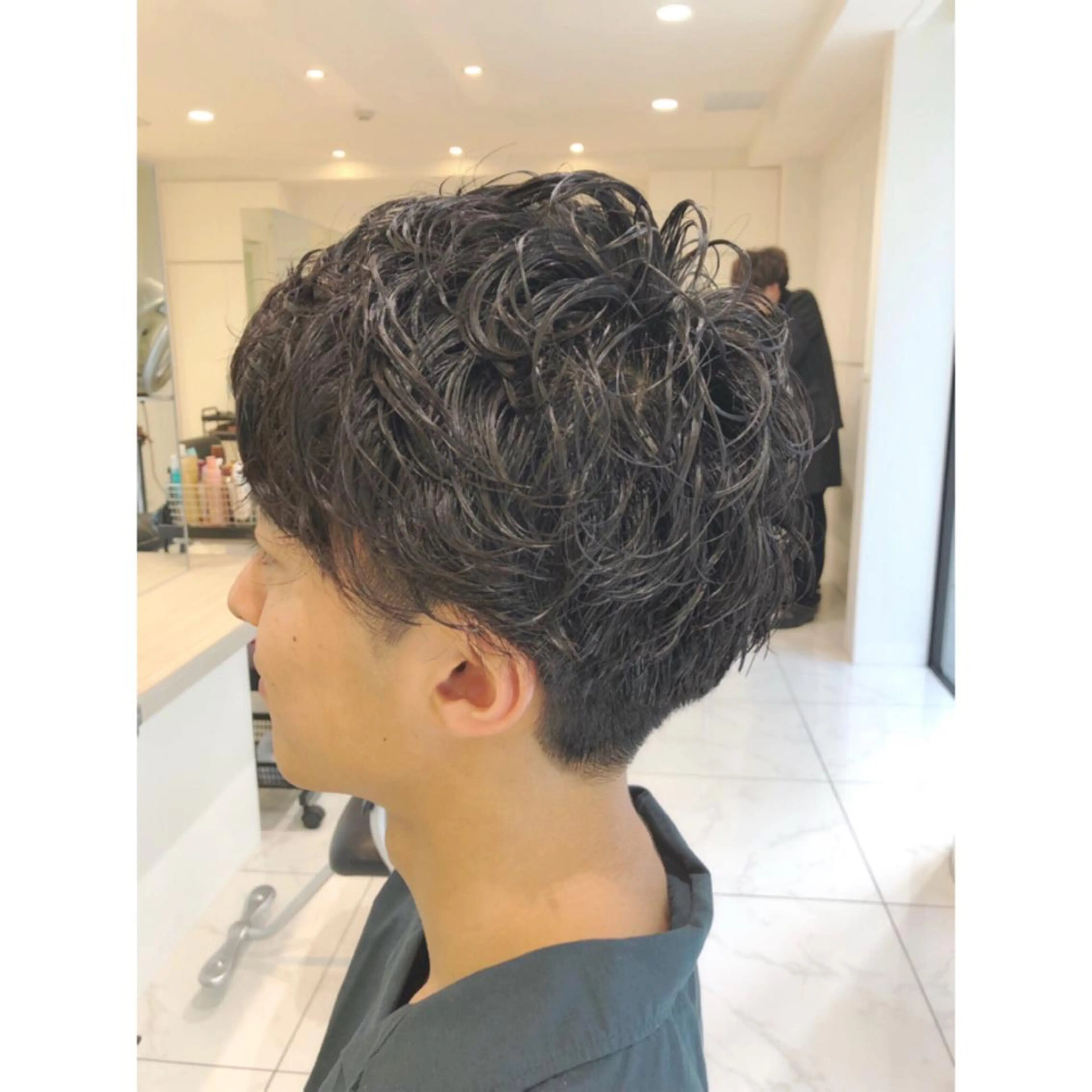 ショート パーマ 【まとまるショート 髪質改善】今井隆太のヘアスタイル