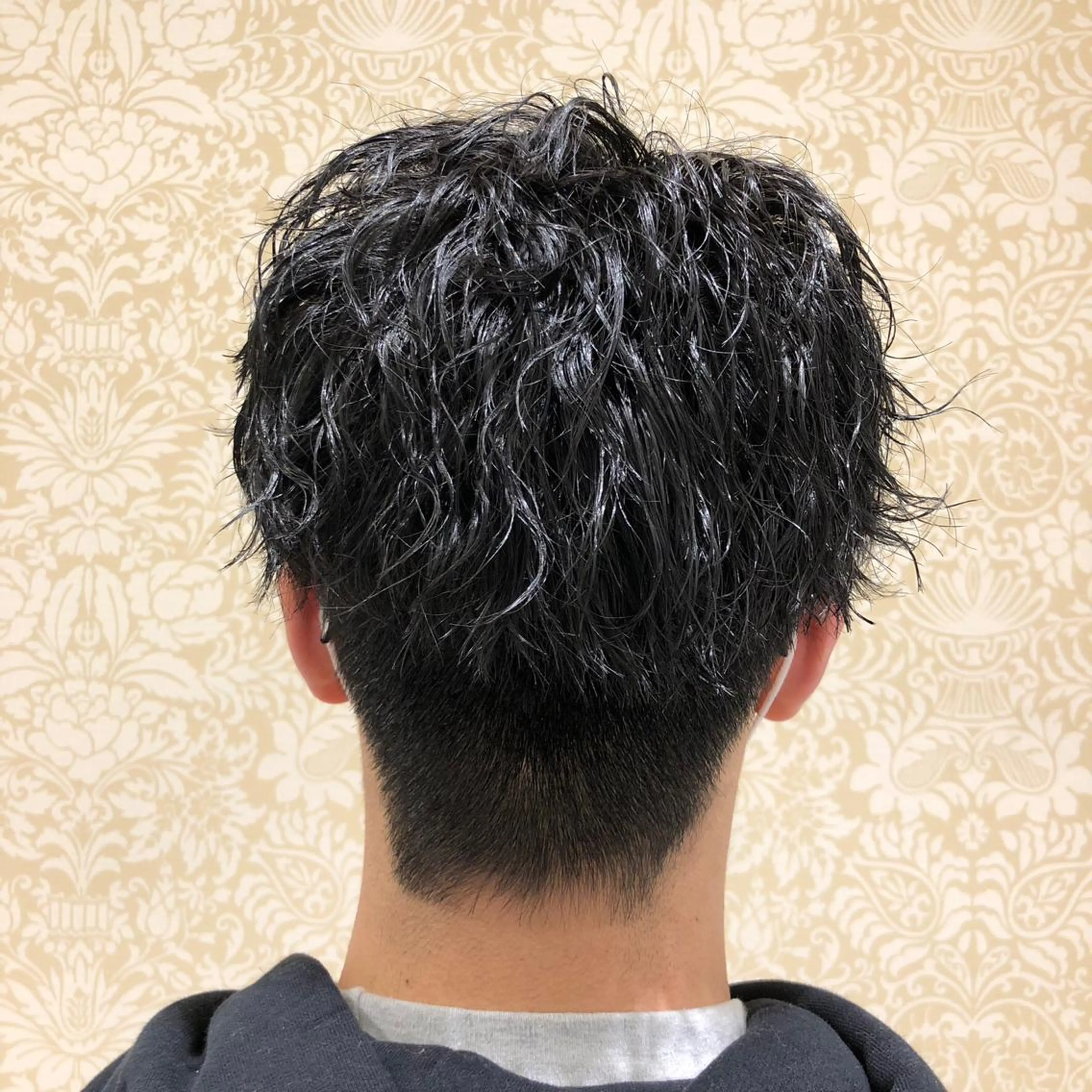 ミディアム パーマ メンズ カット パーマ トリートメント 🐠寒色系×パーマ 櫻井　麿偉🐏のヘアスタイル