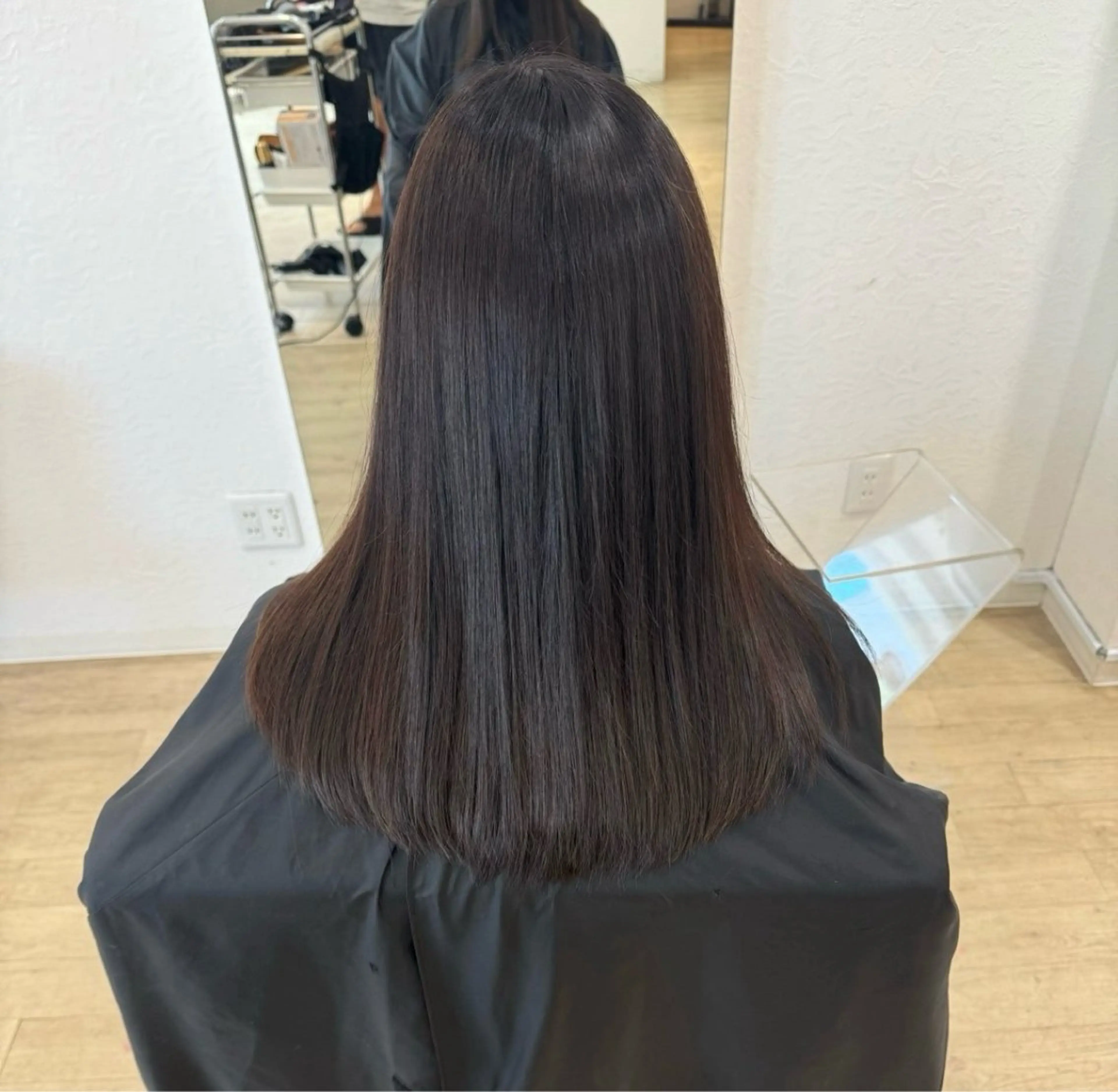 カラー ブリーチ ヘアカラー [TIDEHAIR] MIYUのヘアスタイル