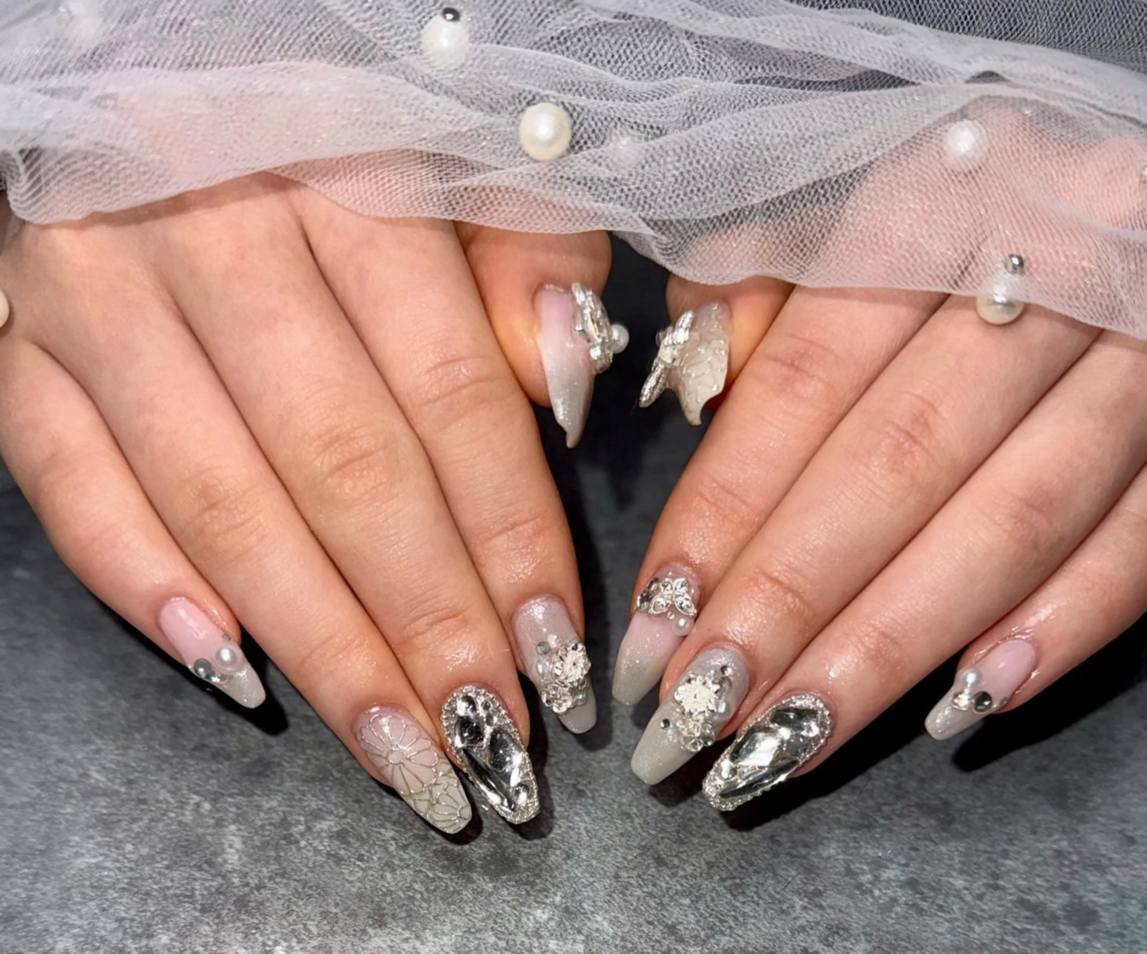 ネイル 成人式 ハンドネイル CREA nailsalonのネイルデザイン