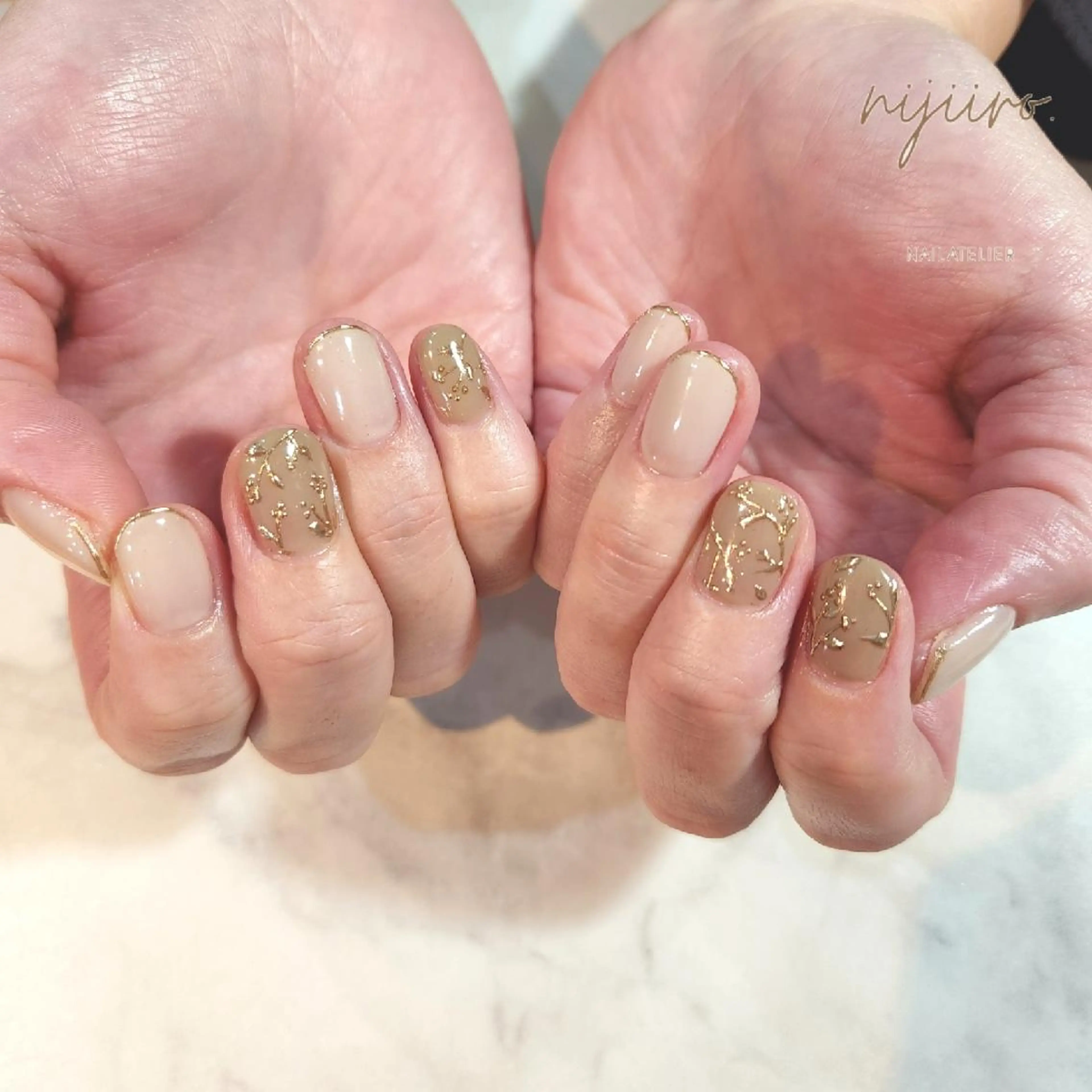 ネイル ハンドネイル nailatelier nijiiro.所属・nijiiro🌈 サトウのネイルデザイン