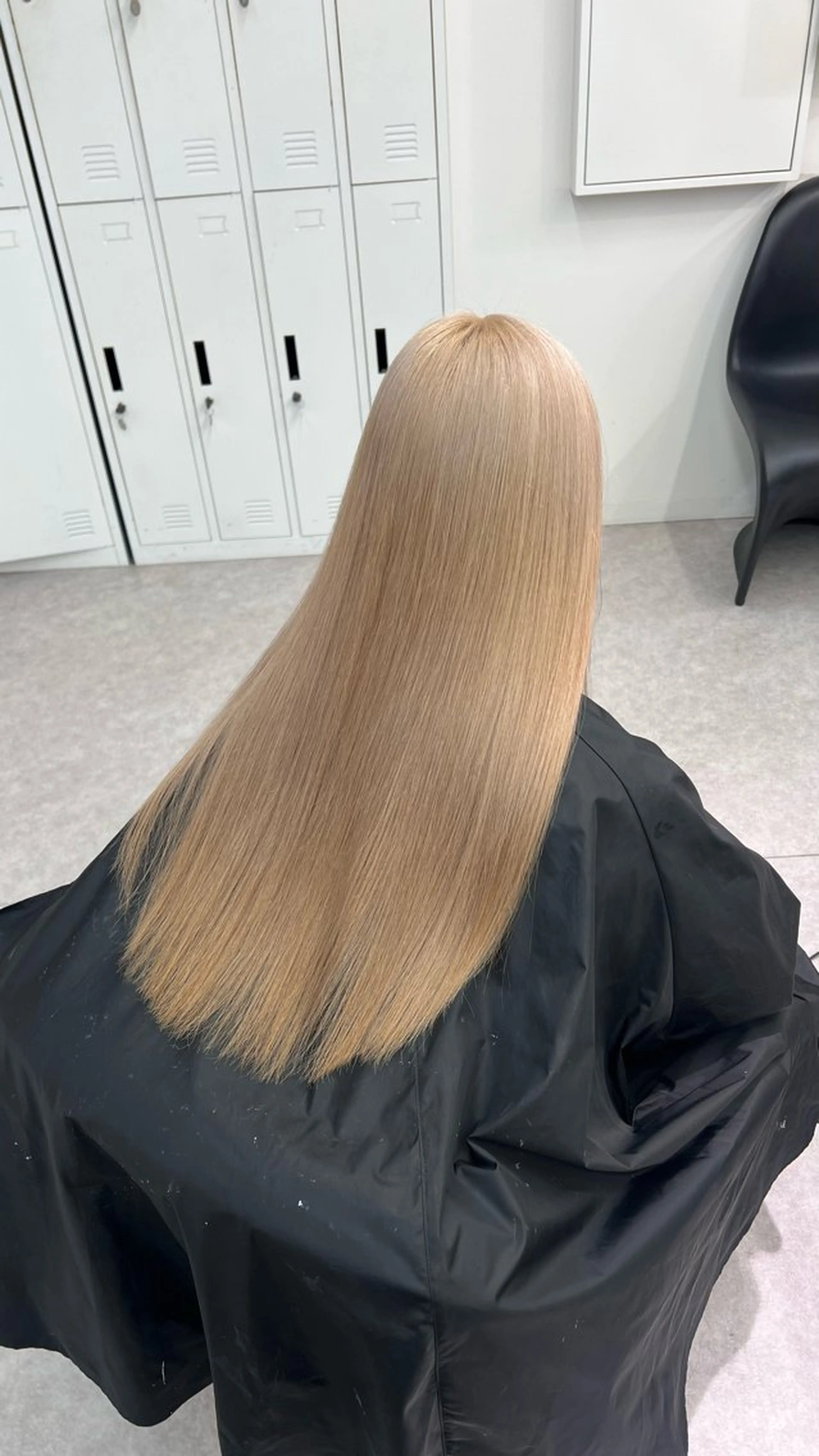 ロング カラー 黒髪 ブリーチ ブロンド ケアブリーチ ハイトーンカラー ヘアカラー 渋谷ハイトーン/ エクステ/さきののヘアスタイル