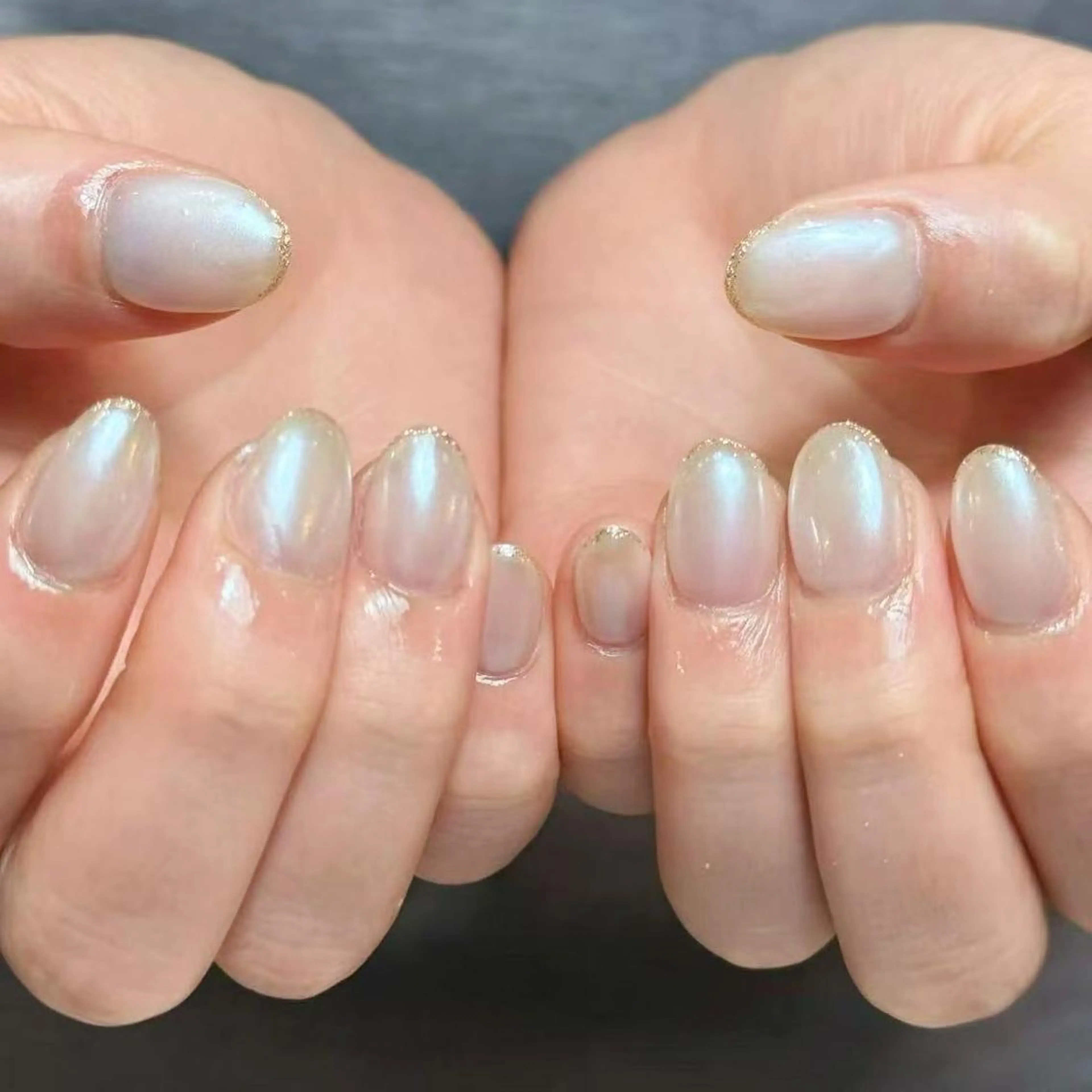 ネイル アートネイル オーロラネイル ガーリー キラキラネイル 韓国ネイル リナ 💅のネイルデザイン