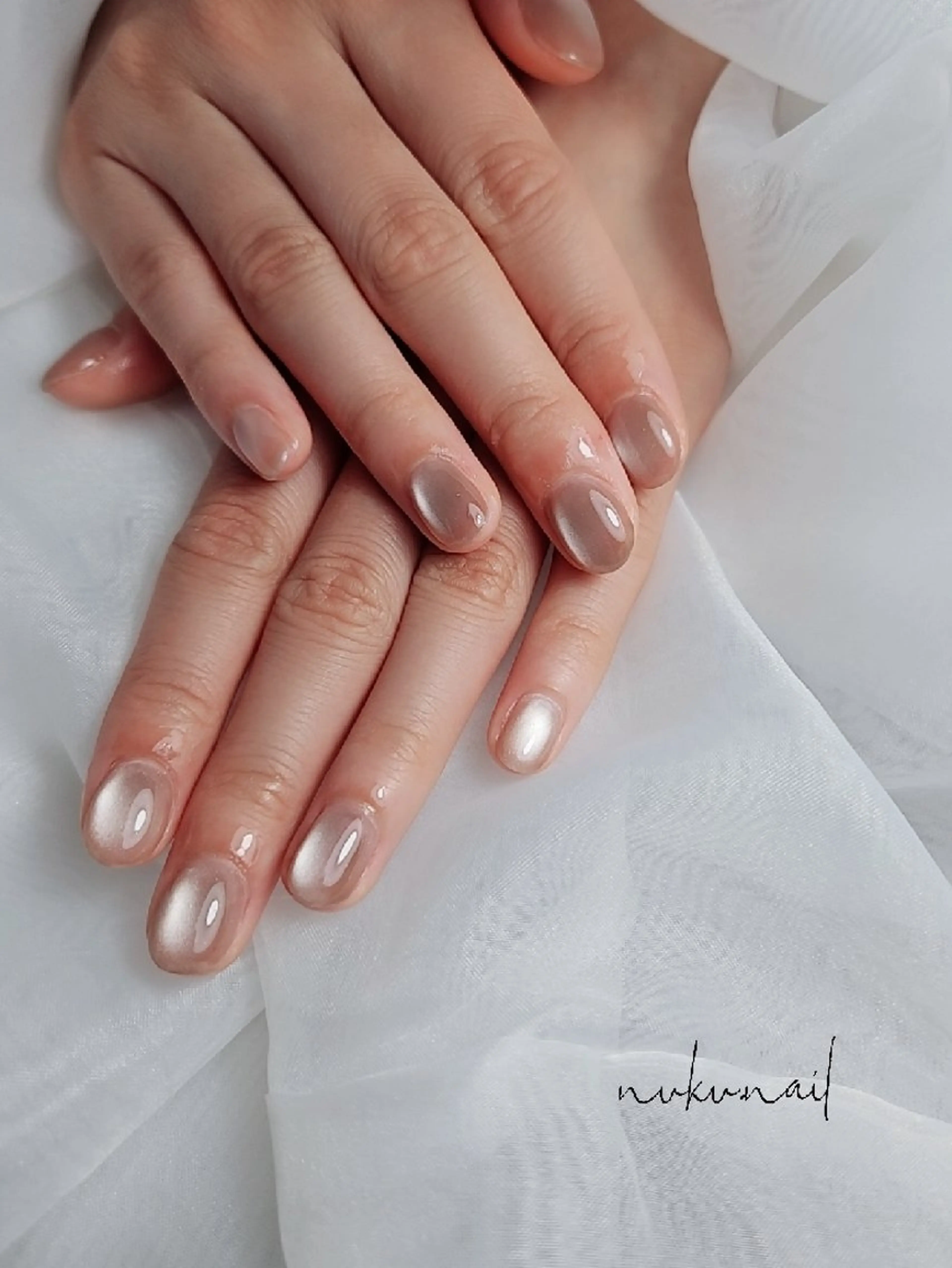 ネイル マグネットネイル マグネットワンカラー ワンカラーネイル nuku.nail 　namiのネイルデザイン