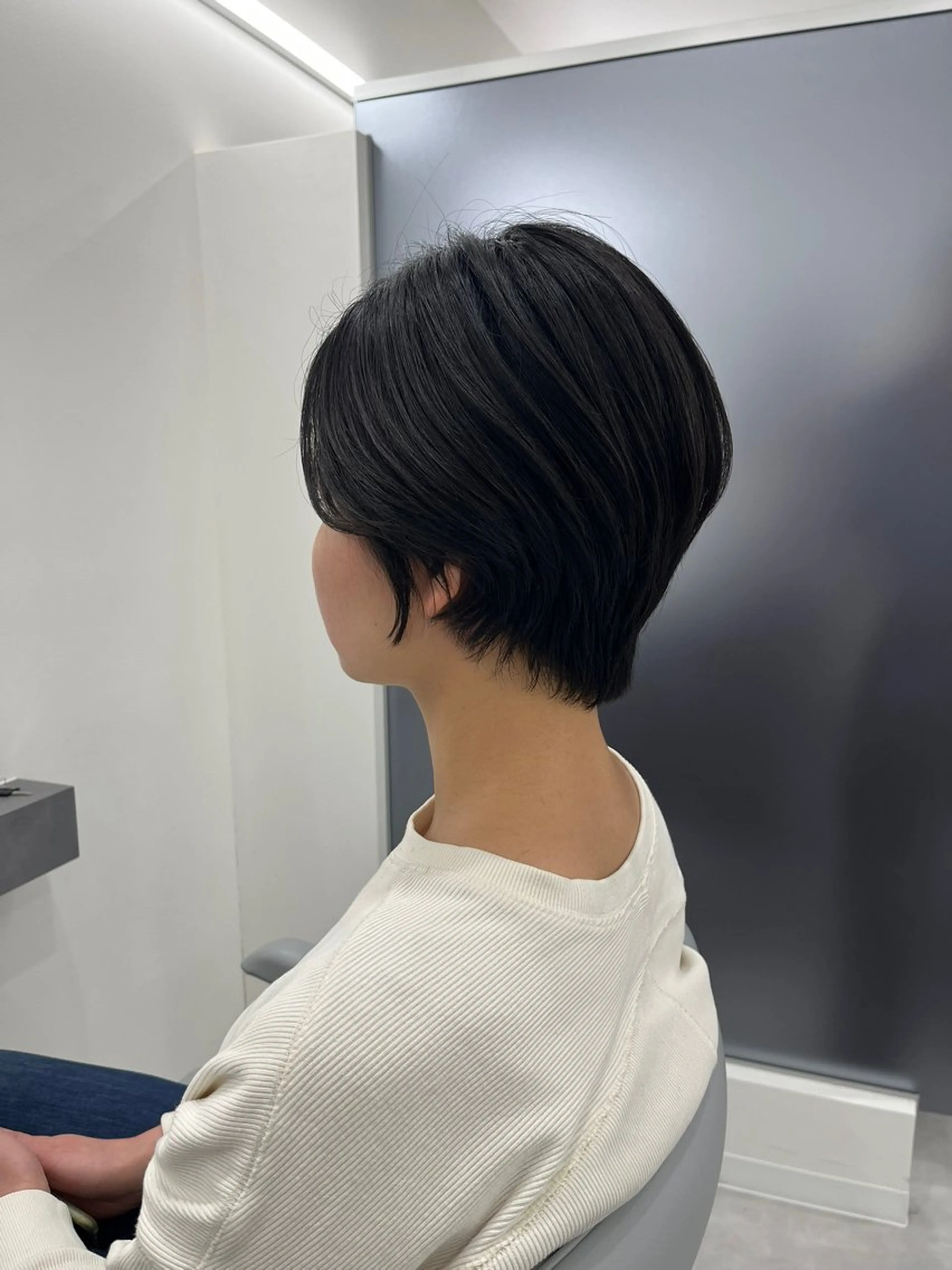 ショート レイヤーカット XIA AIMIのヘアスタイル