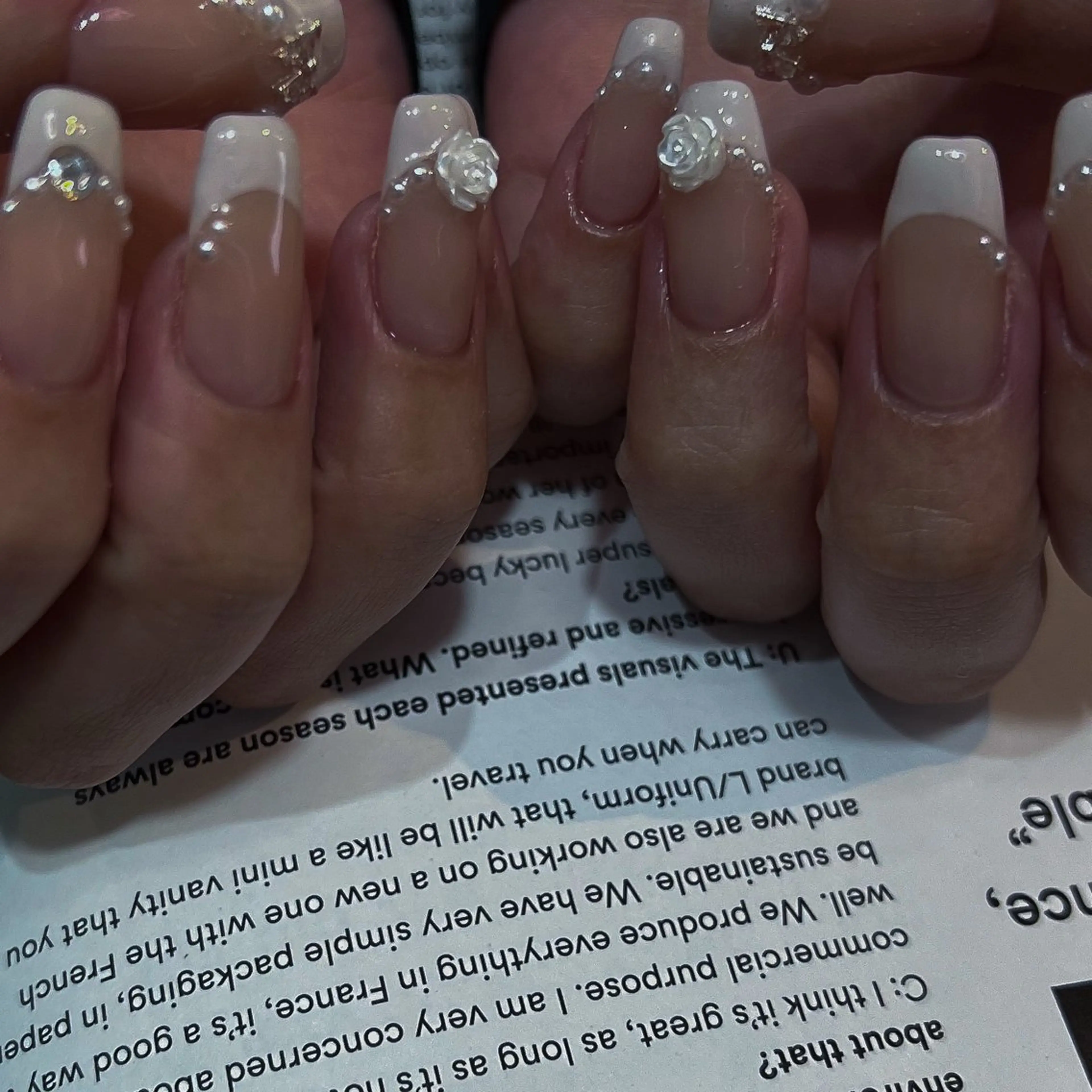ネイル ハンドネイル nailsalon ULLのネイルデザイン