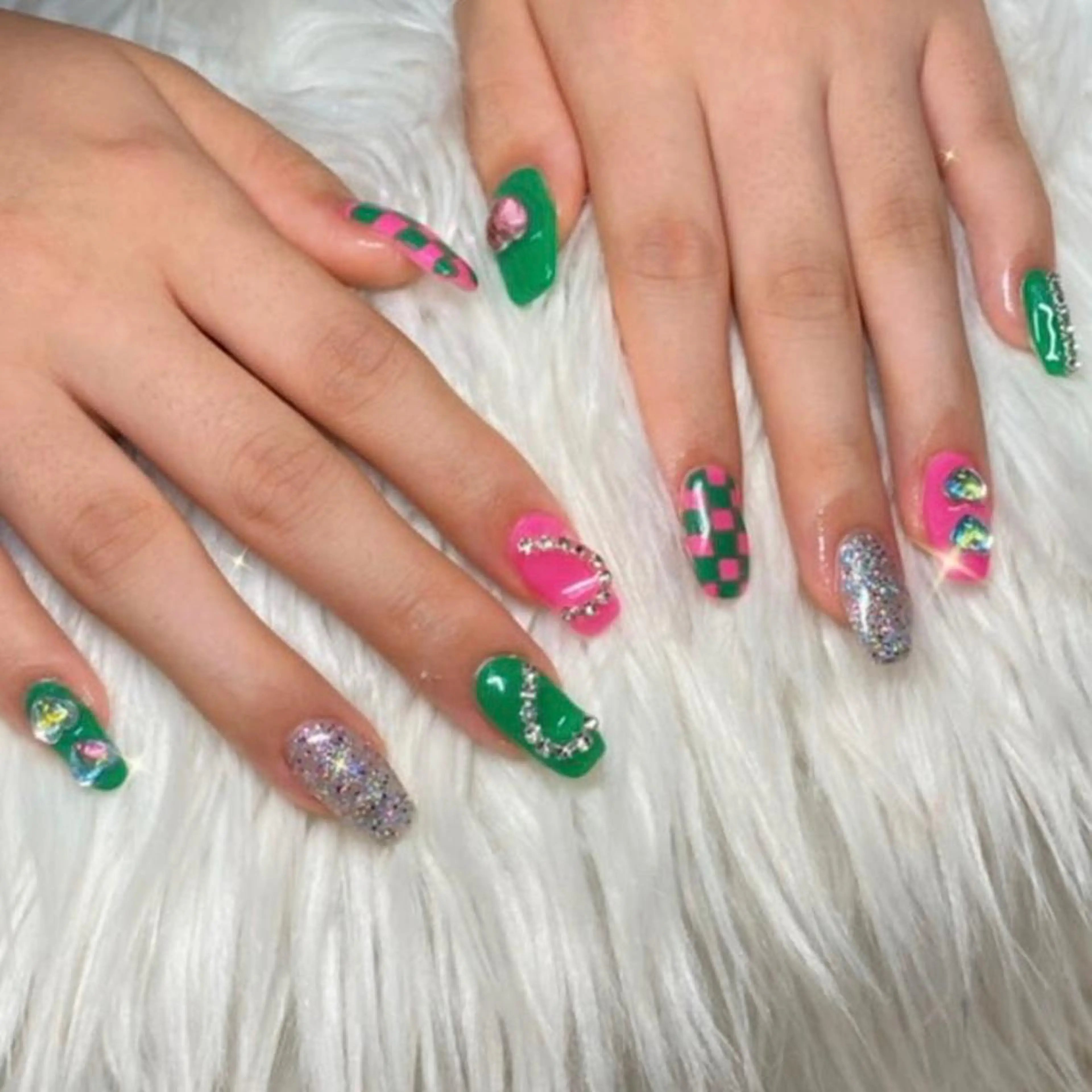 ネイル ハンドネイル VIOLA .nailのネイルデザイン