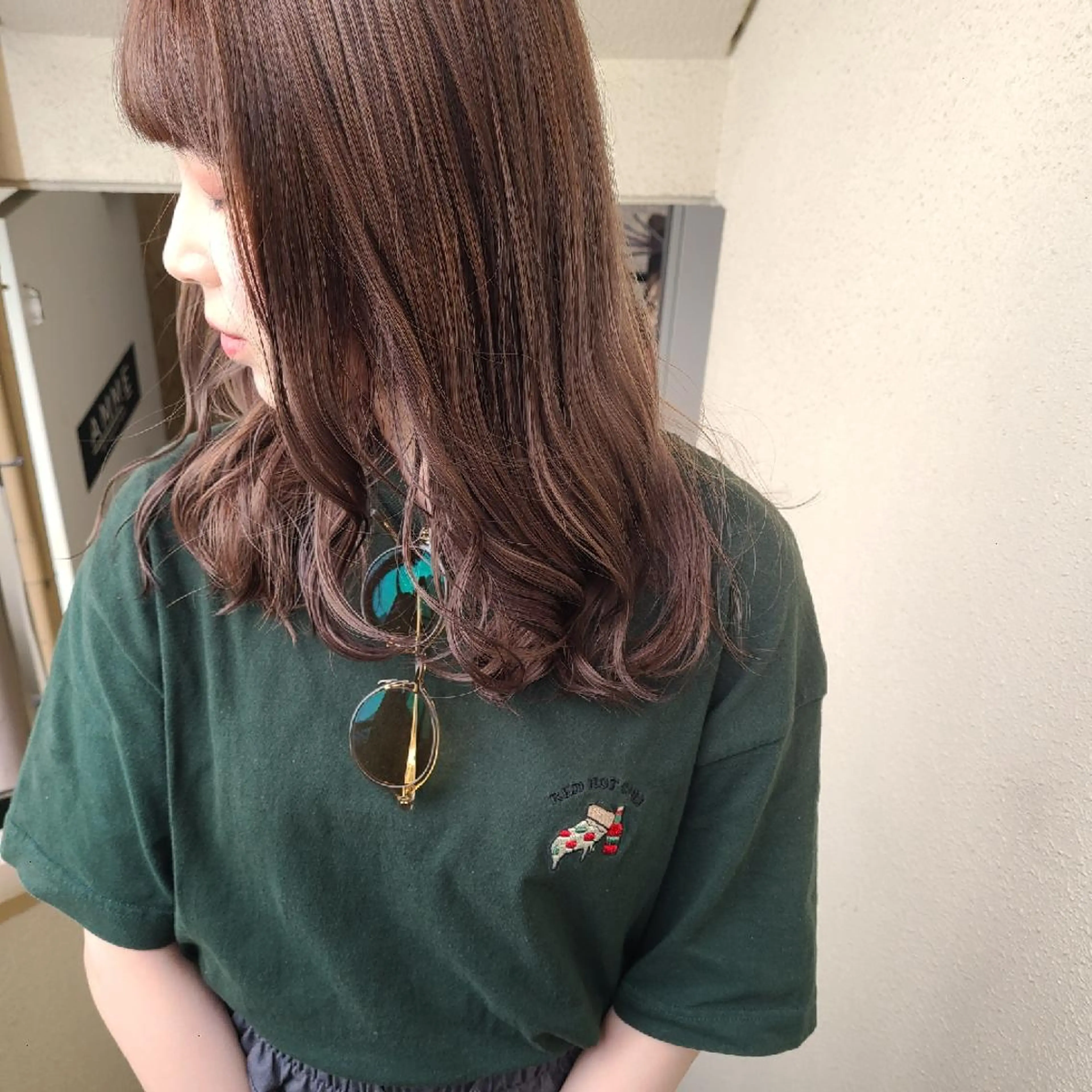 セミロング カラー グレージュ ラベンダーカラー ラベンダーグレージュ ラベンダーグレー カット ヘアカラー トリートメント 🔳髪質改善🔳 岡本陽のヘアスタイル