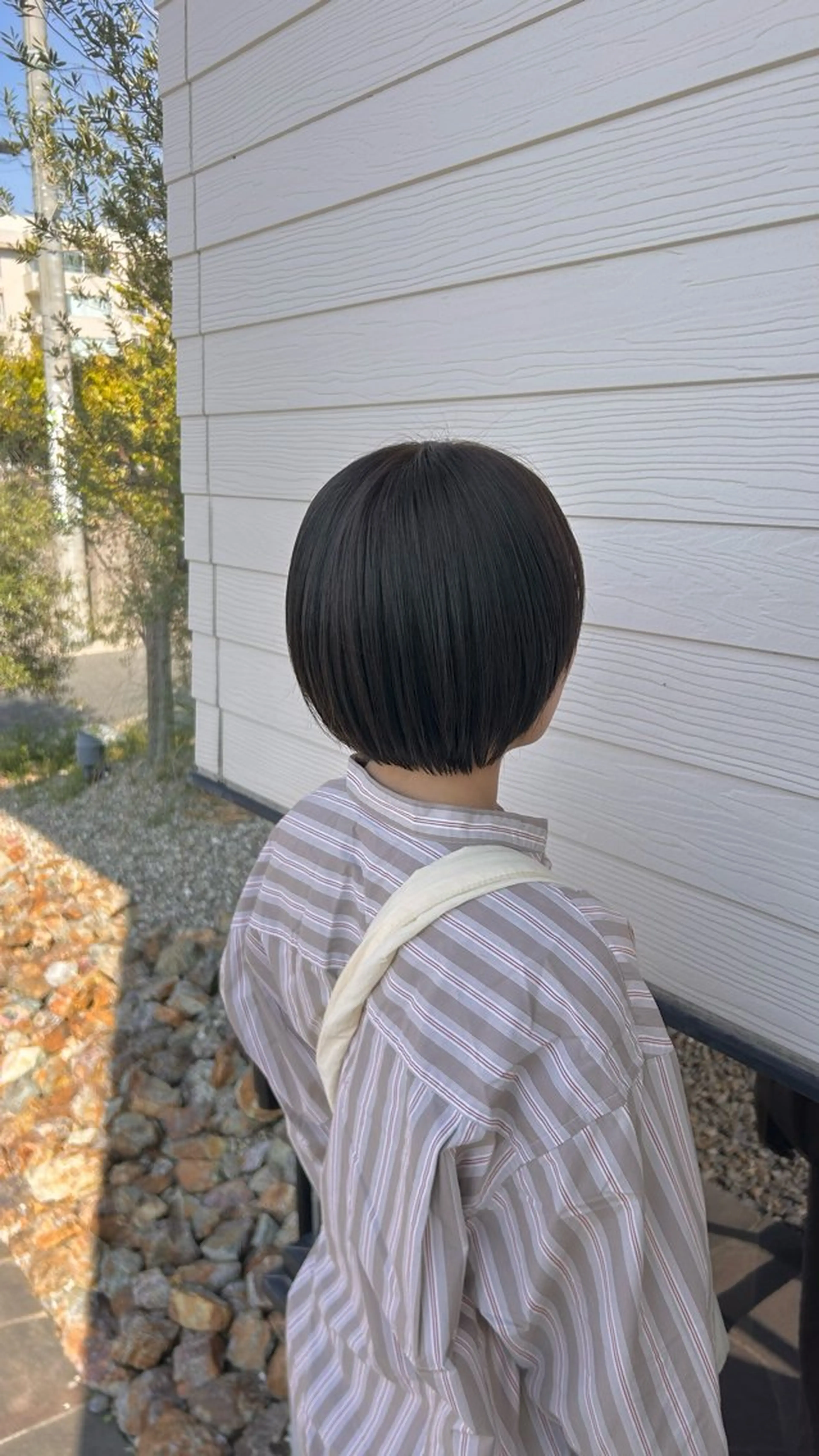 ショート ボブ 伸ばしかけ カット 村松 麻菜のヘアスタイル