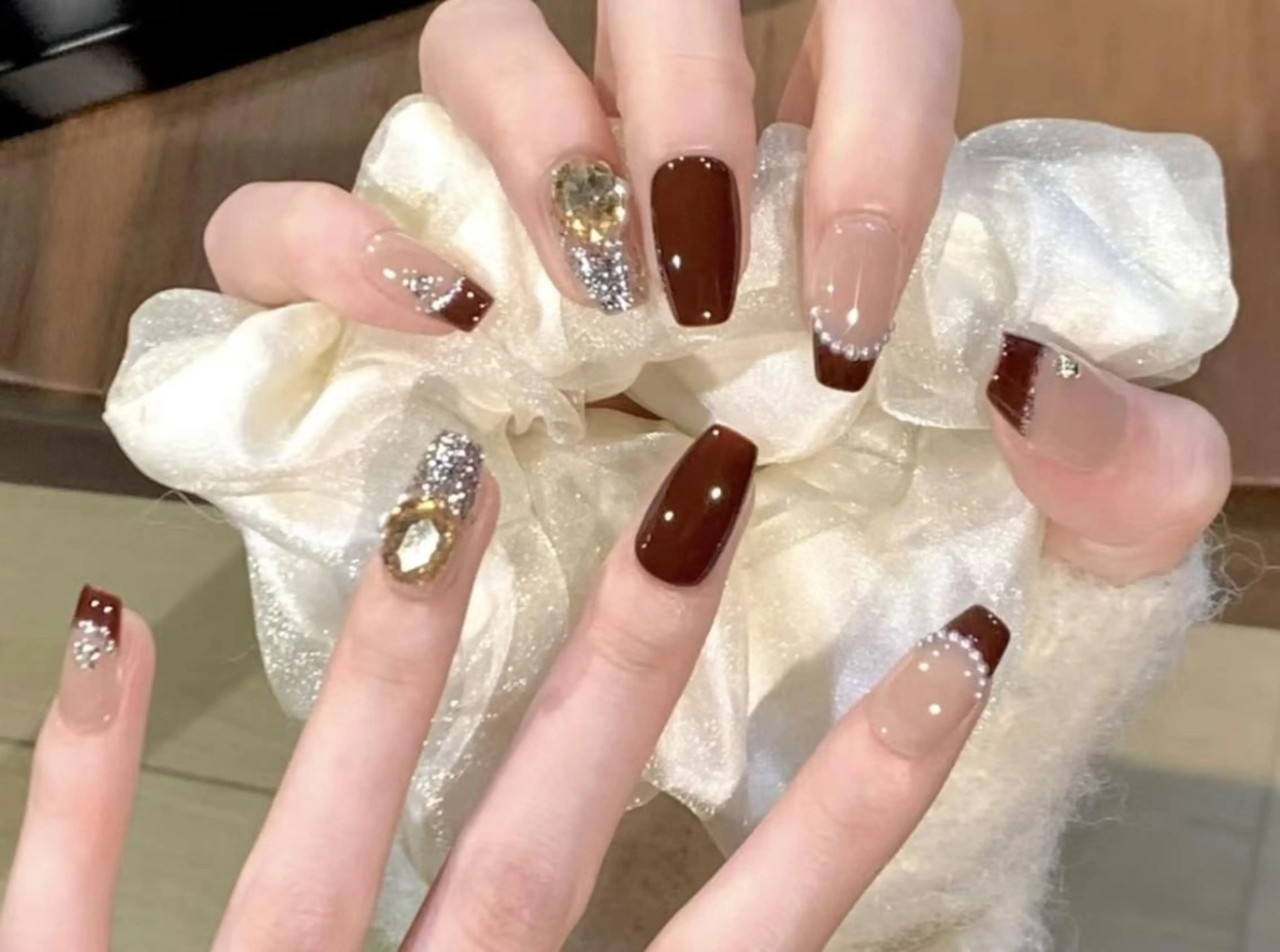 ネイル VIVIAN リサのネイルデザイン