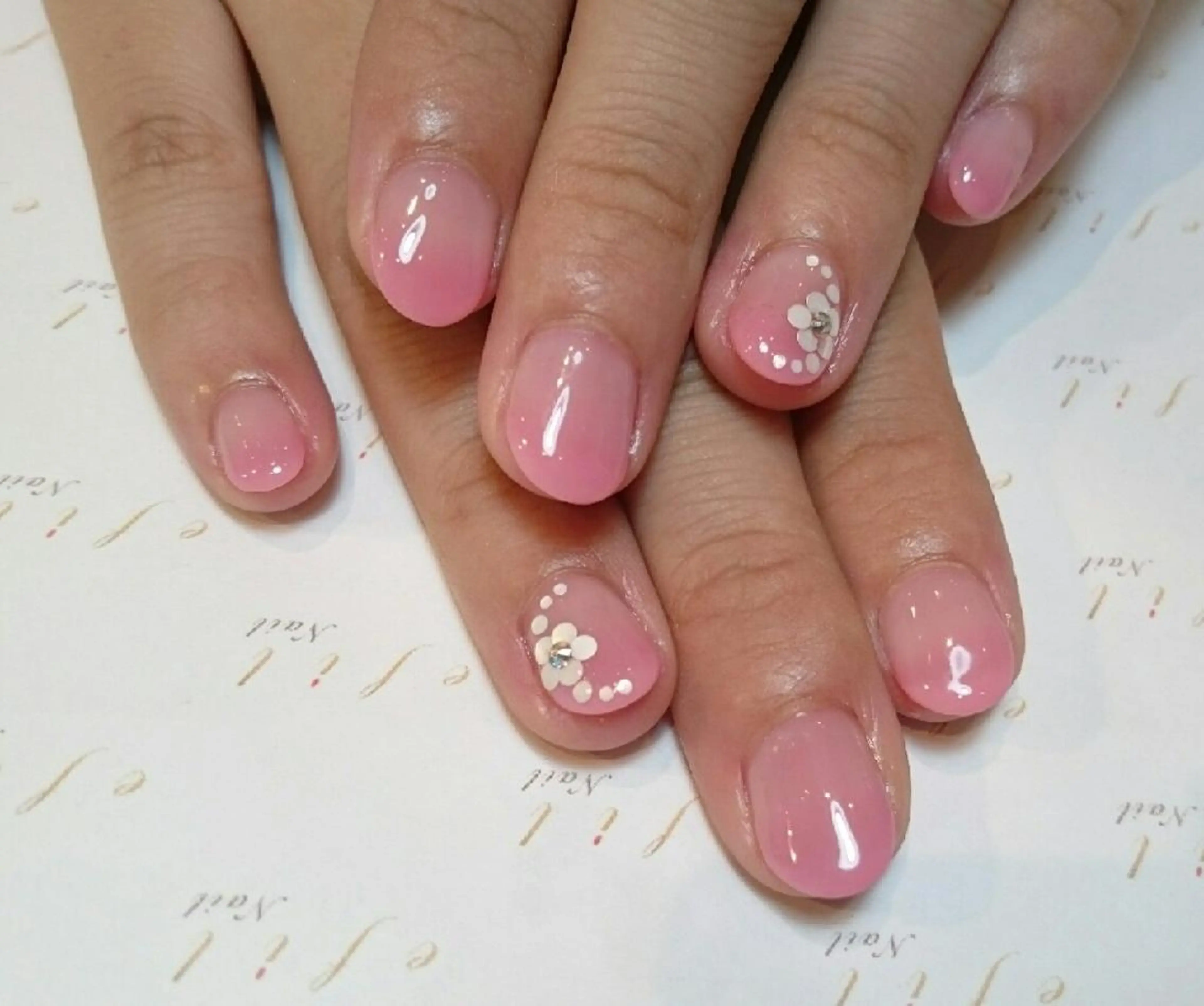 ネイル ジェルネイル みー shakushiroのネイルデザイン