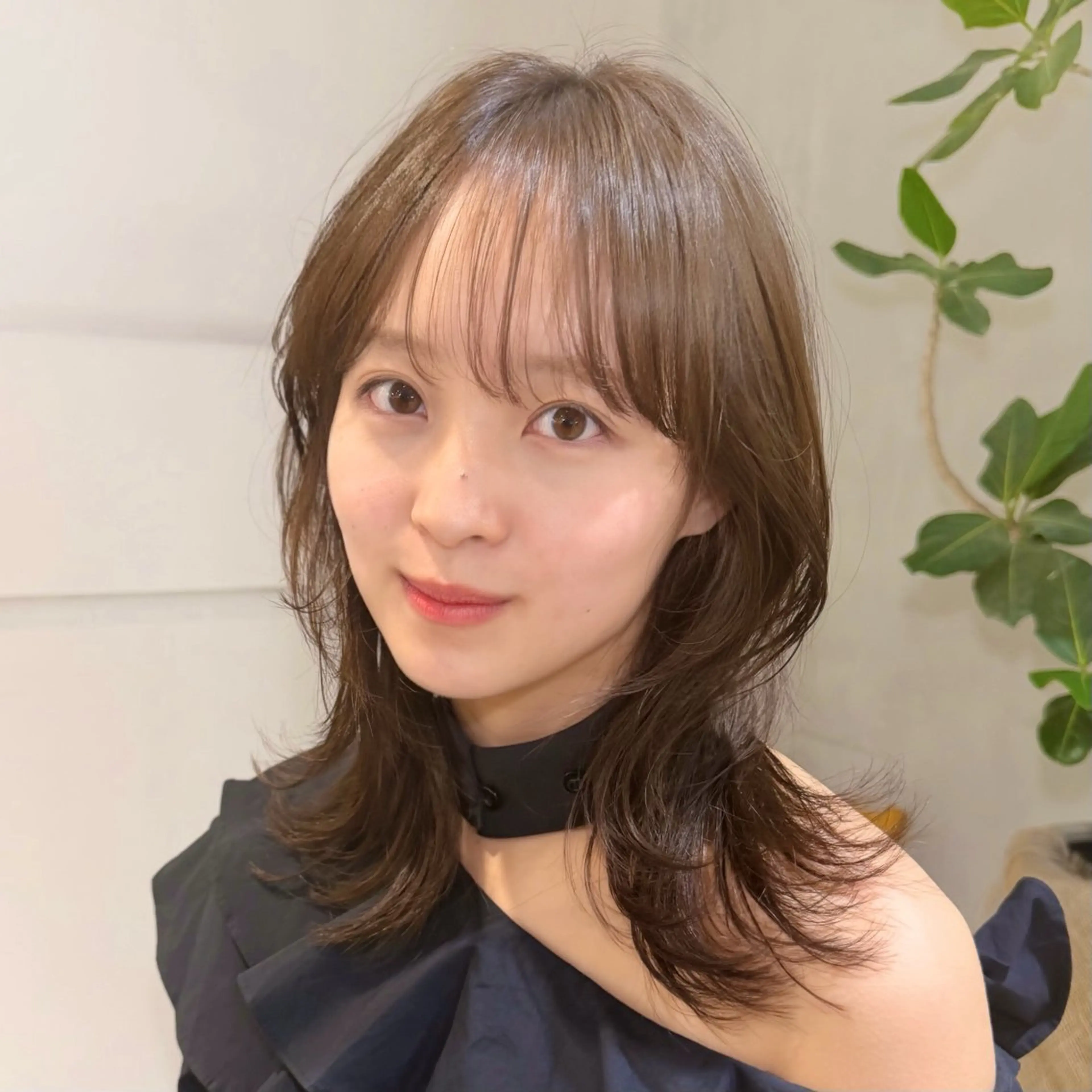 ミディアム カラー SAKI 新宿のヘアスタイル