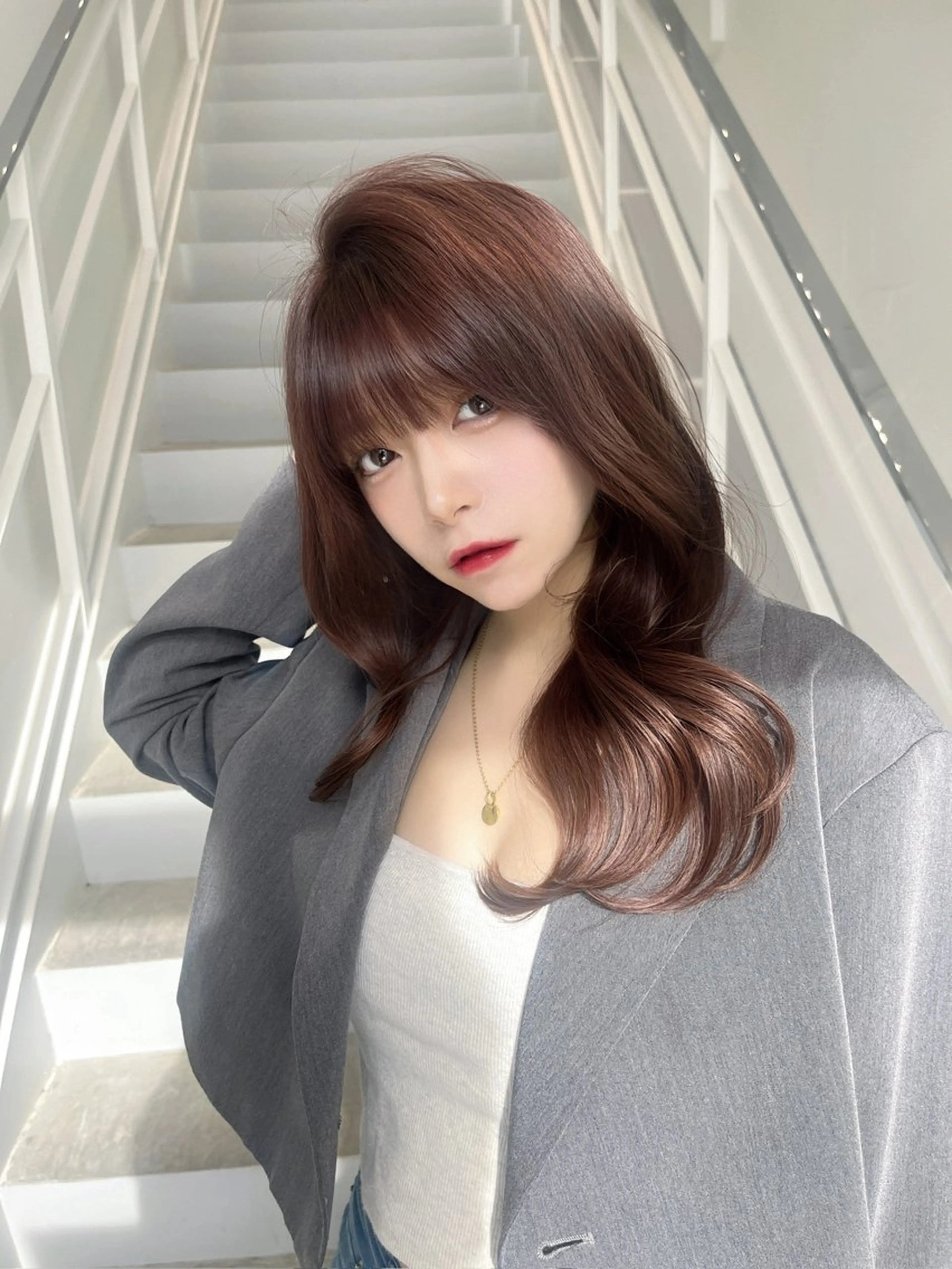 ロング カラー カット ヘアカラー トリートメント レイヤー/髪質改善 /透け感カラー/艶髪のヘアスタイル