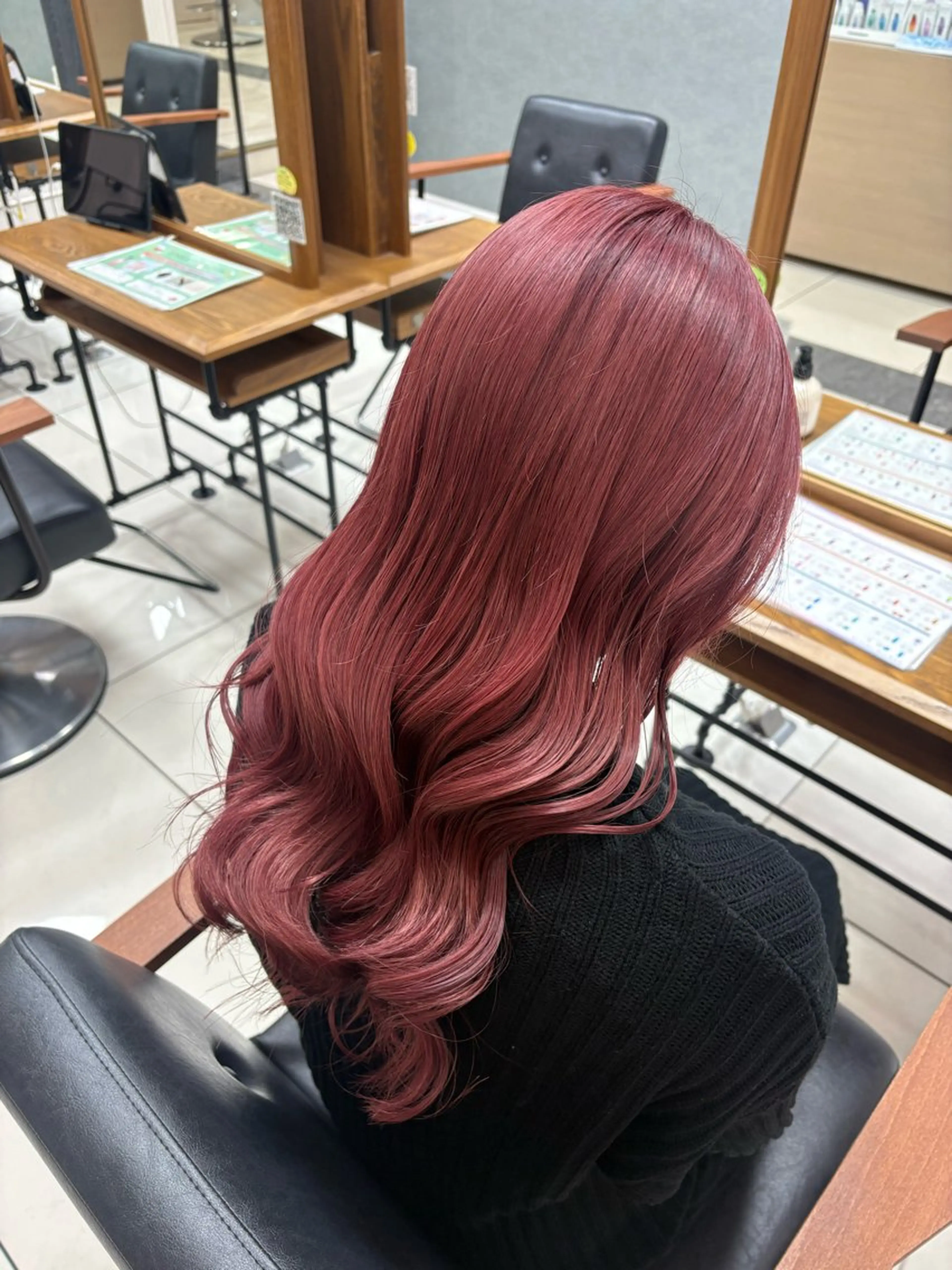 ロング ヘアカラー 艶髪/透明感カラー 🫧韓国ヘアのヘアスタイル