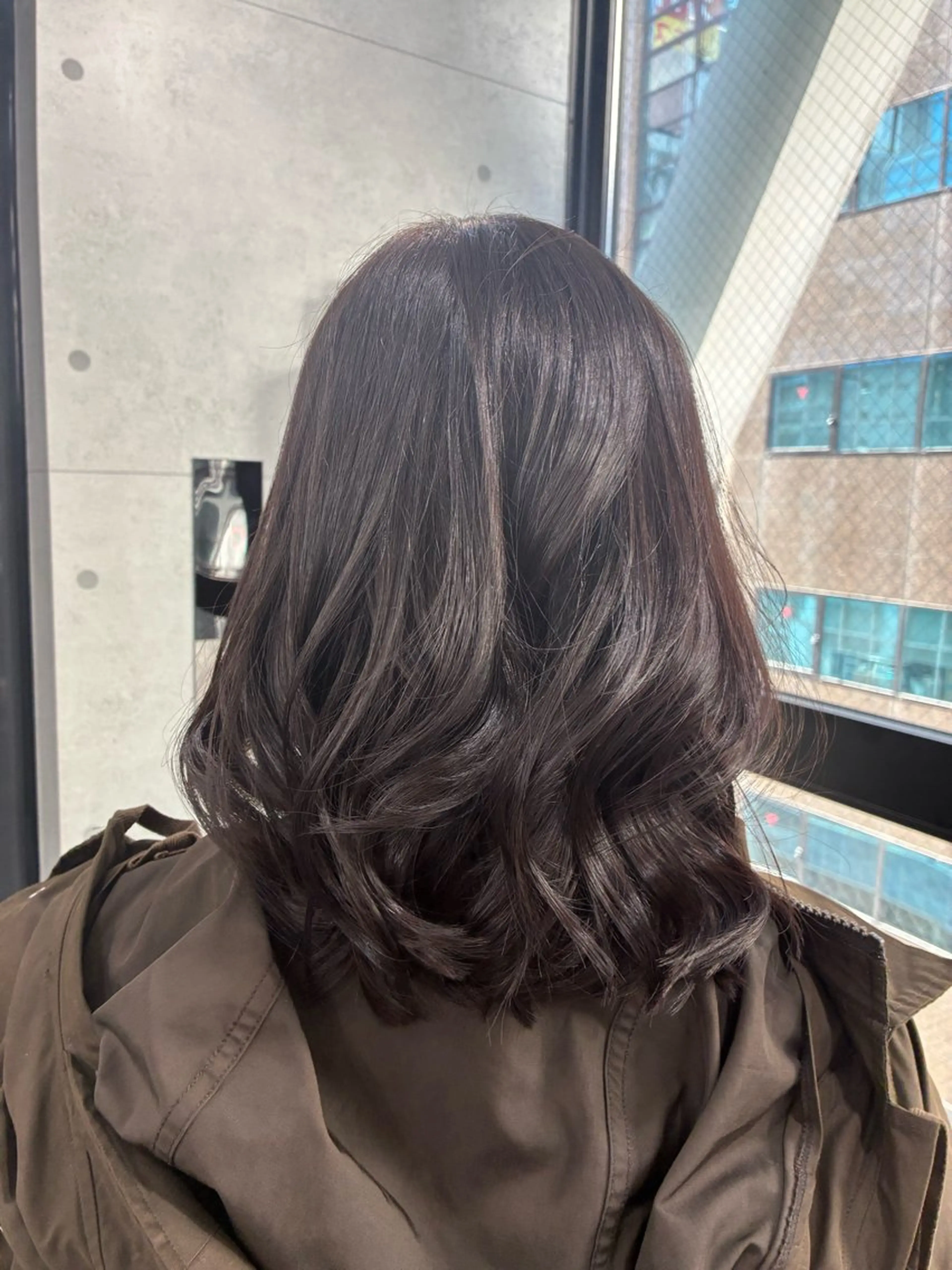 ミディアム カラー グレージュ カット ヘアカラー トリートメント Endearing 北澤那未🌟銀座のヘアスタイル