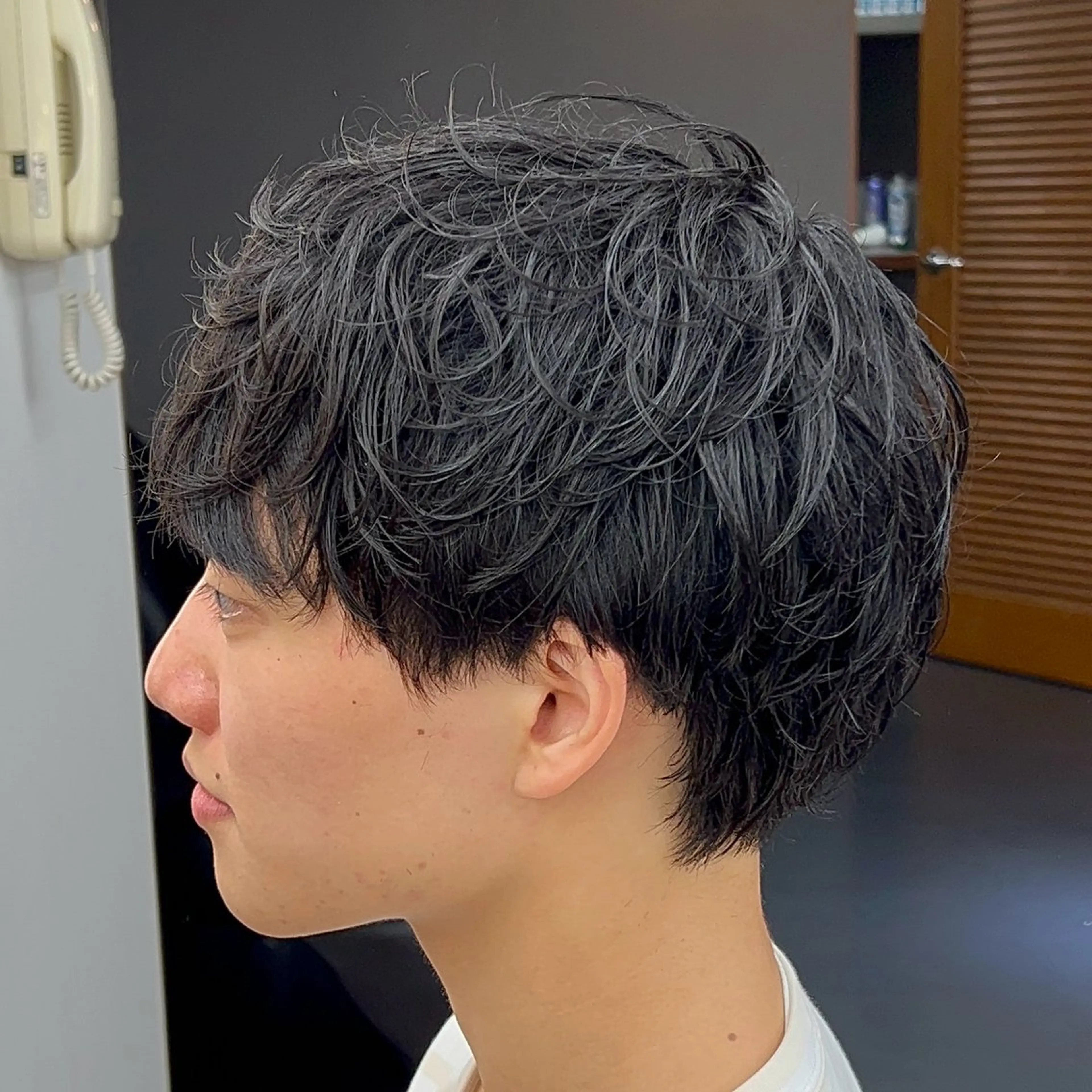 ショート メンズ くせ毛 ショートヘア カット メンズカット✂️ スキンフェード伊藤陸のヘアスタイル