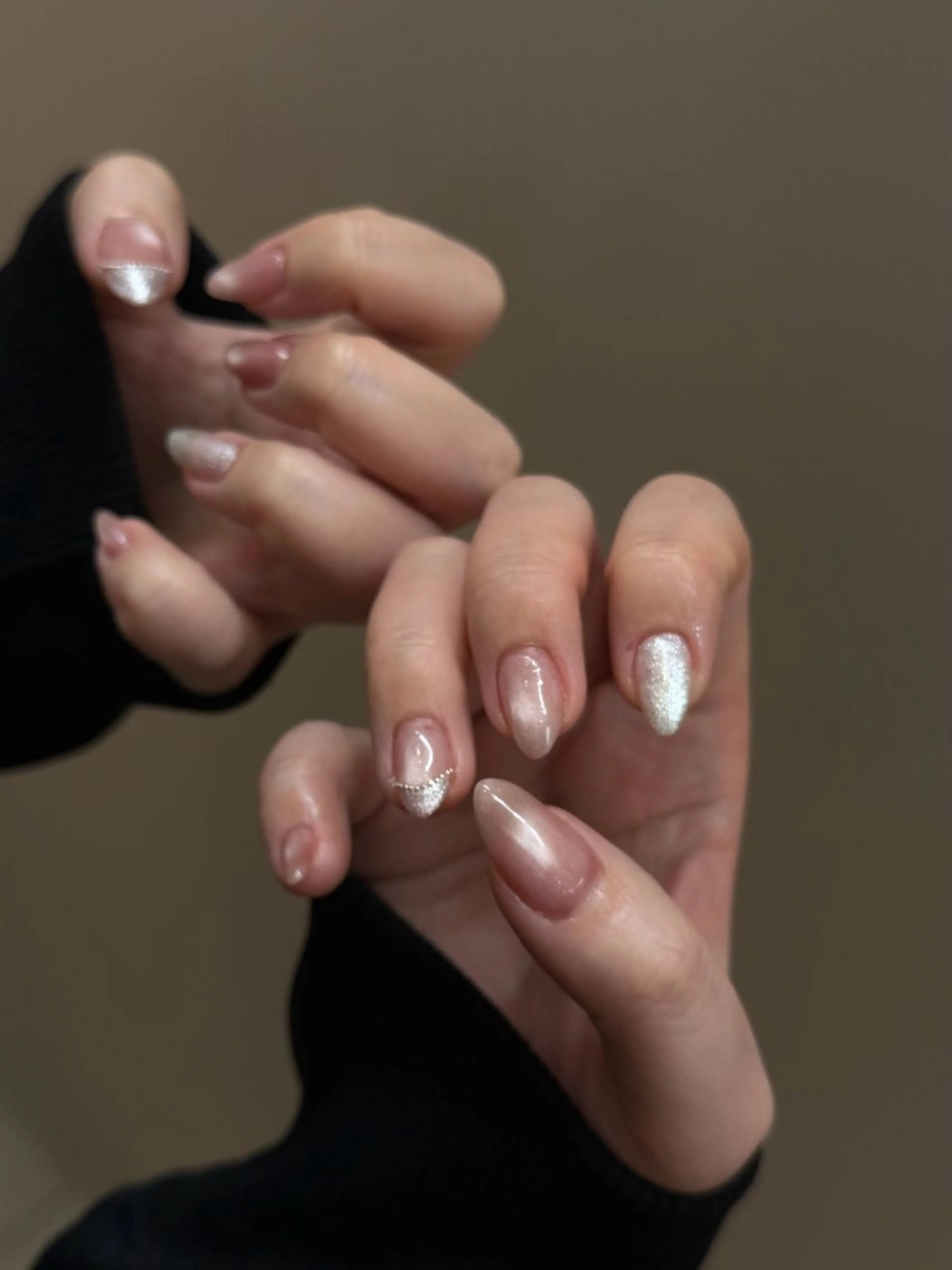 ネイル フレンチネイル マグネットネイル TRIOS △nail aiのネイルデザイン