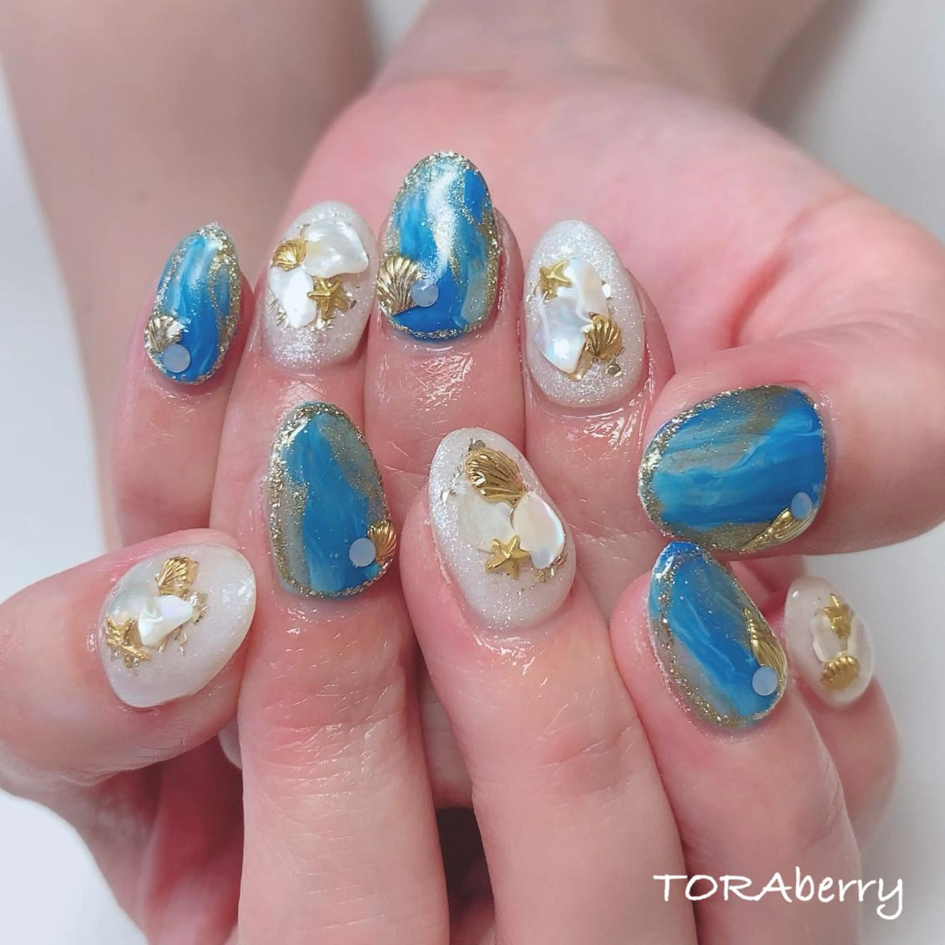 ネイル ネイリスト なつみのネイルデザイン