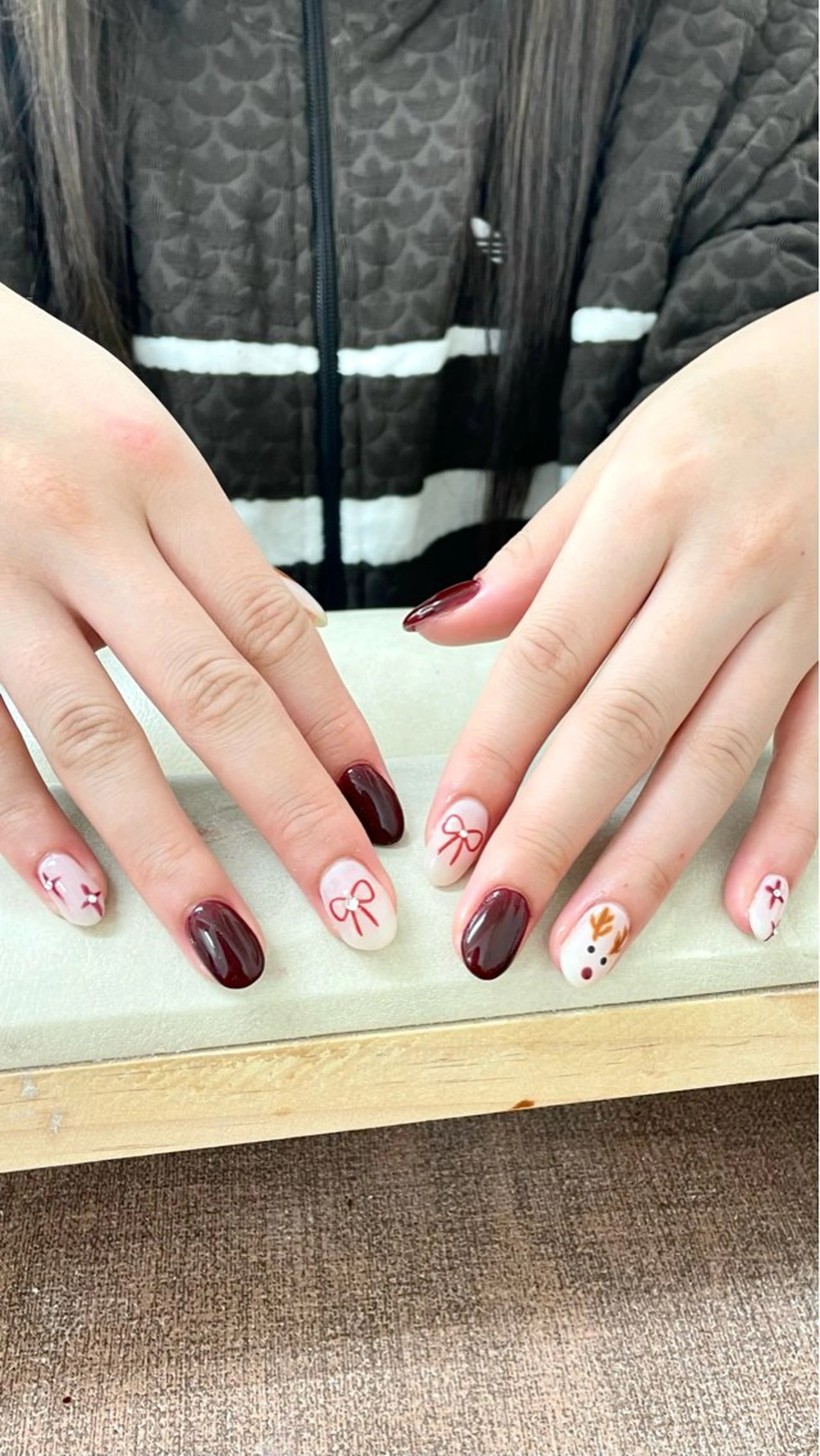 ネイル ハンドネイル 🫧 はる🩵のネイルデザイン