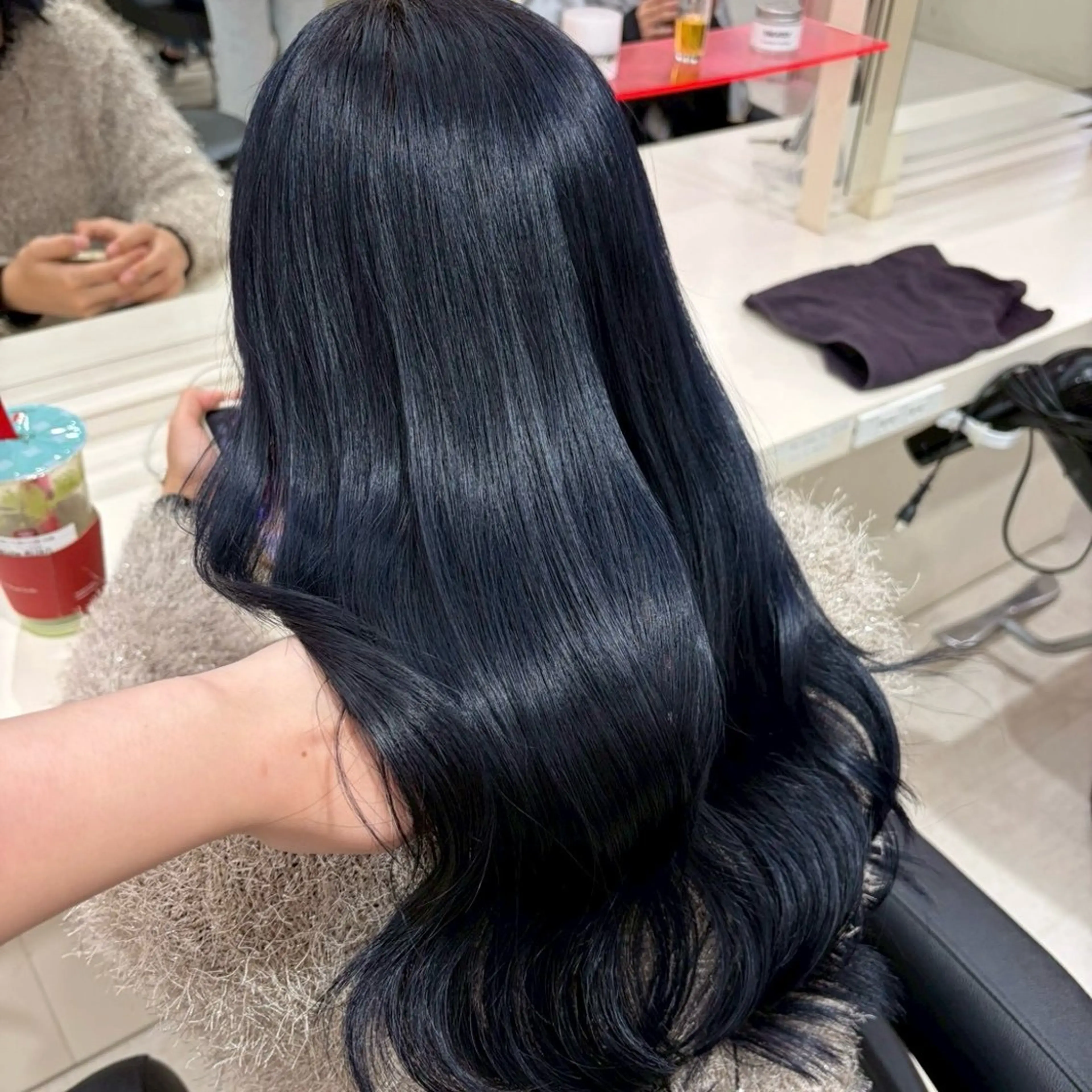 ロング カラー ヘアアレンジ ヘアカラー トリートメント 甲斐 乙羽のヘアスタイル