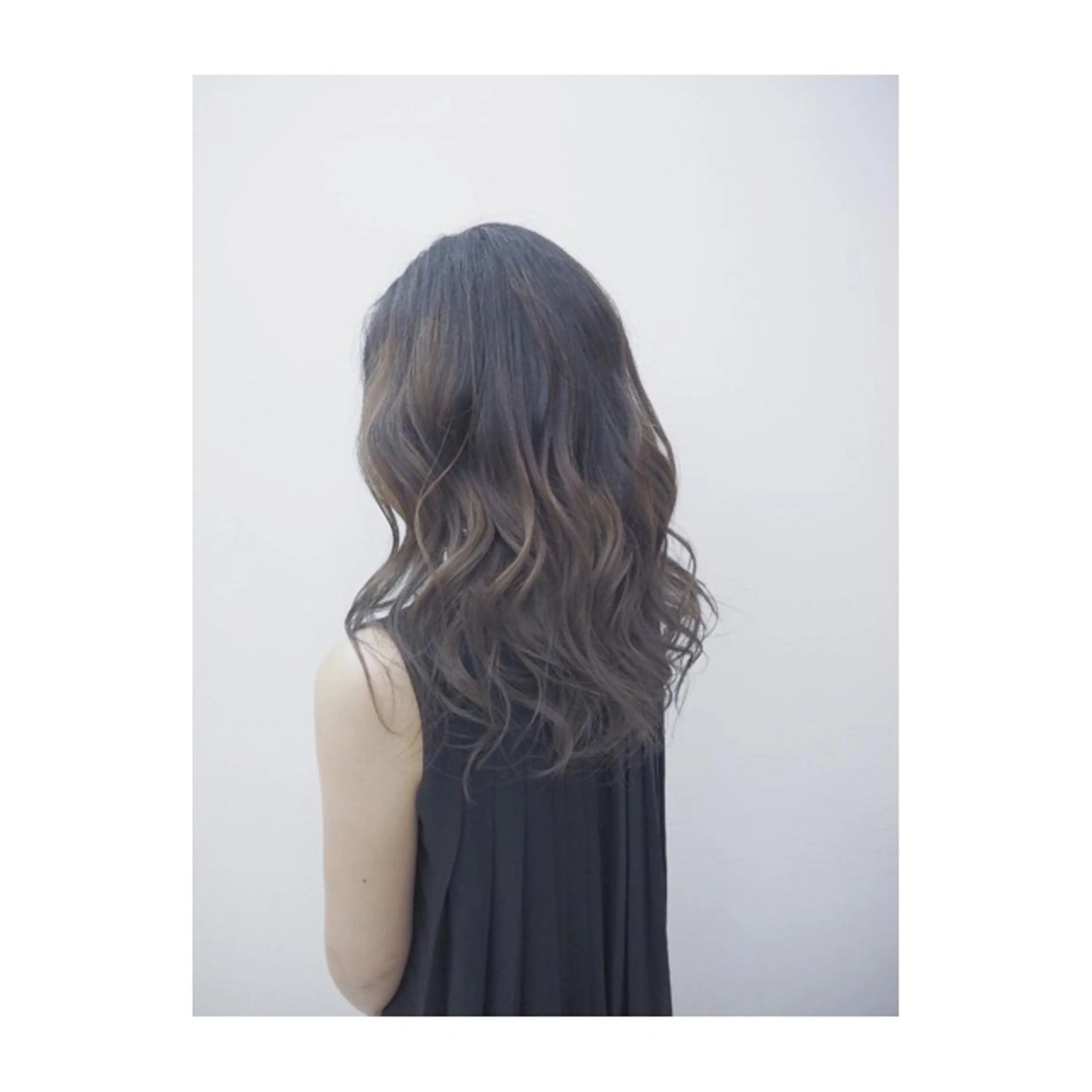 ロング カラー 永岡 鉄平のヘアスタイル