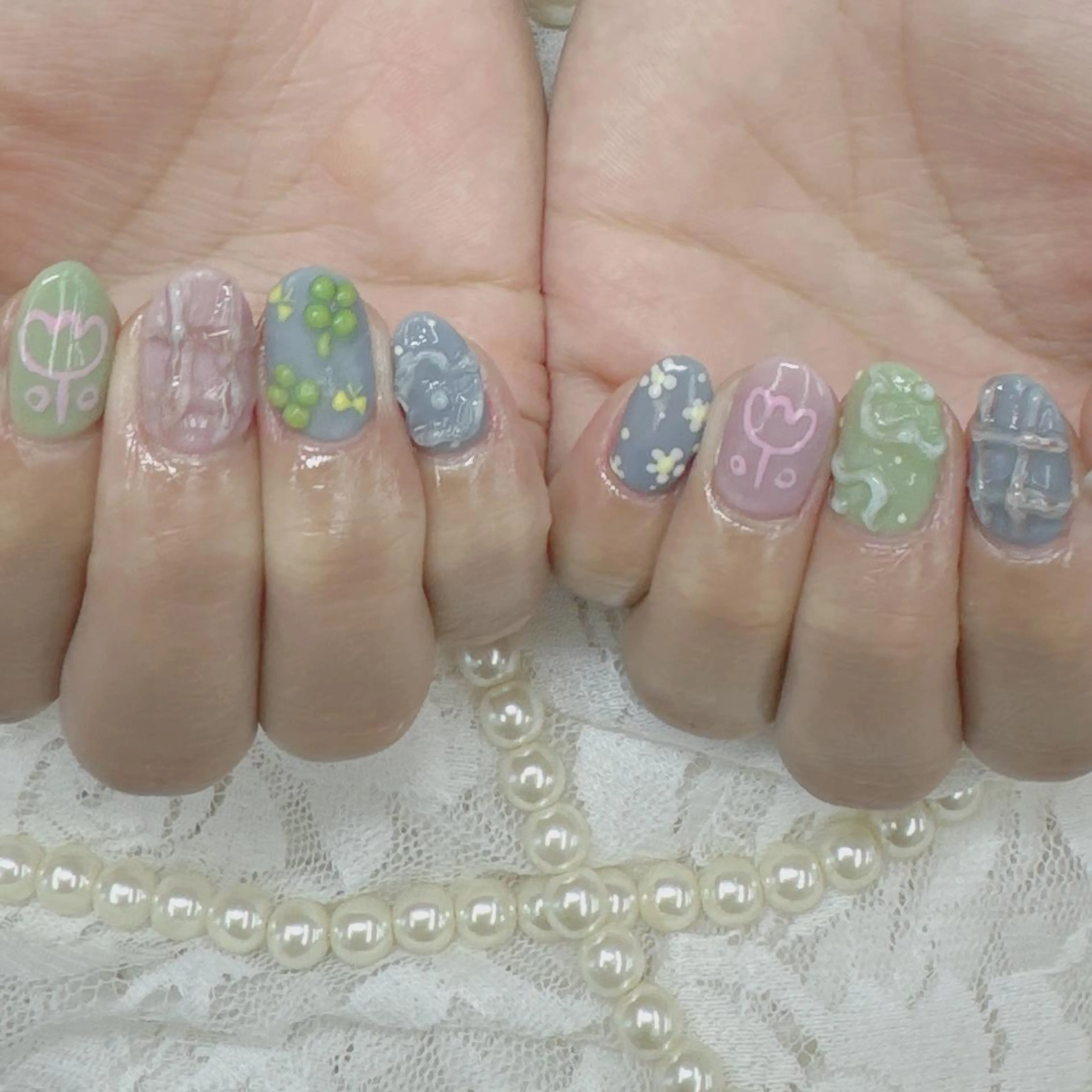 ネイル Nail salon Honey Beeのネイルデザイン