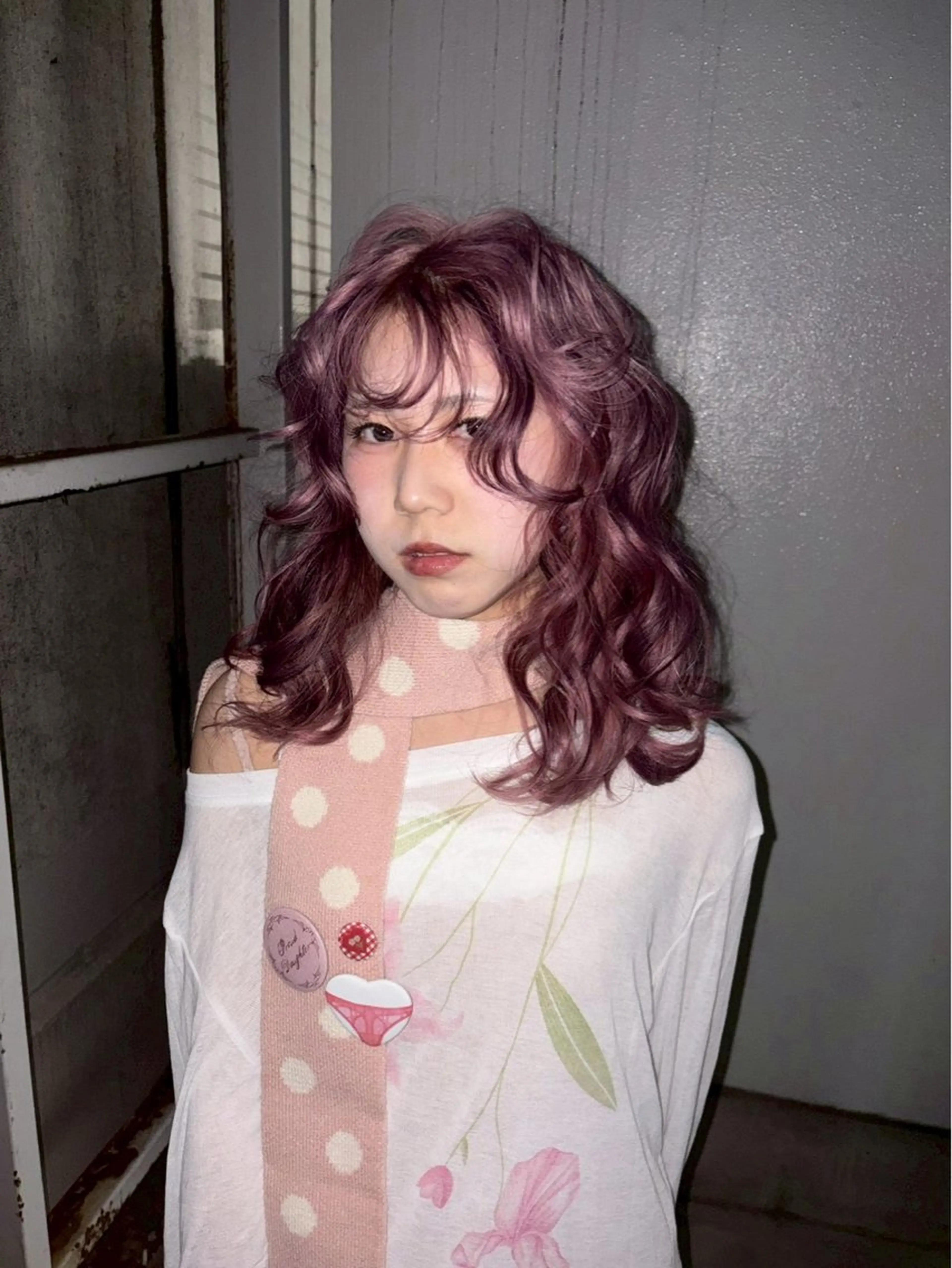 セミロング パープルカラー 🐰カラーモデル🐰 mihoのヘアスタイル