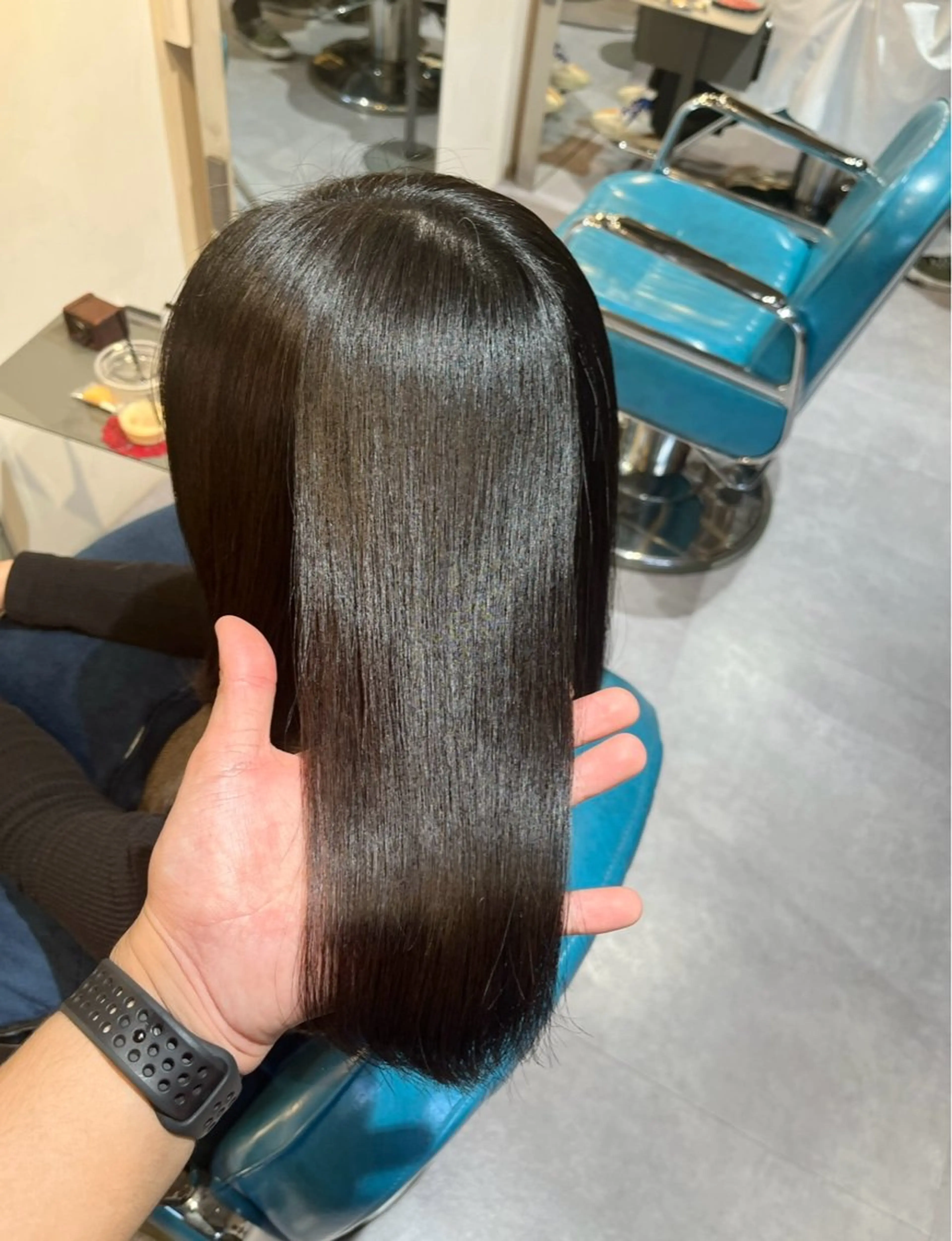 セミロング 縮毛矯正 トリートメント 必ず笑顔で帰っていた だきます！安田祐貴のヘアスタイル