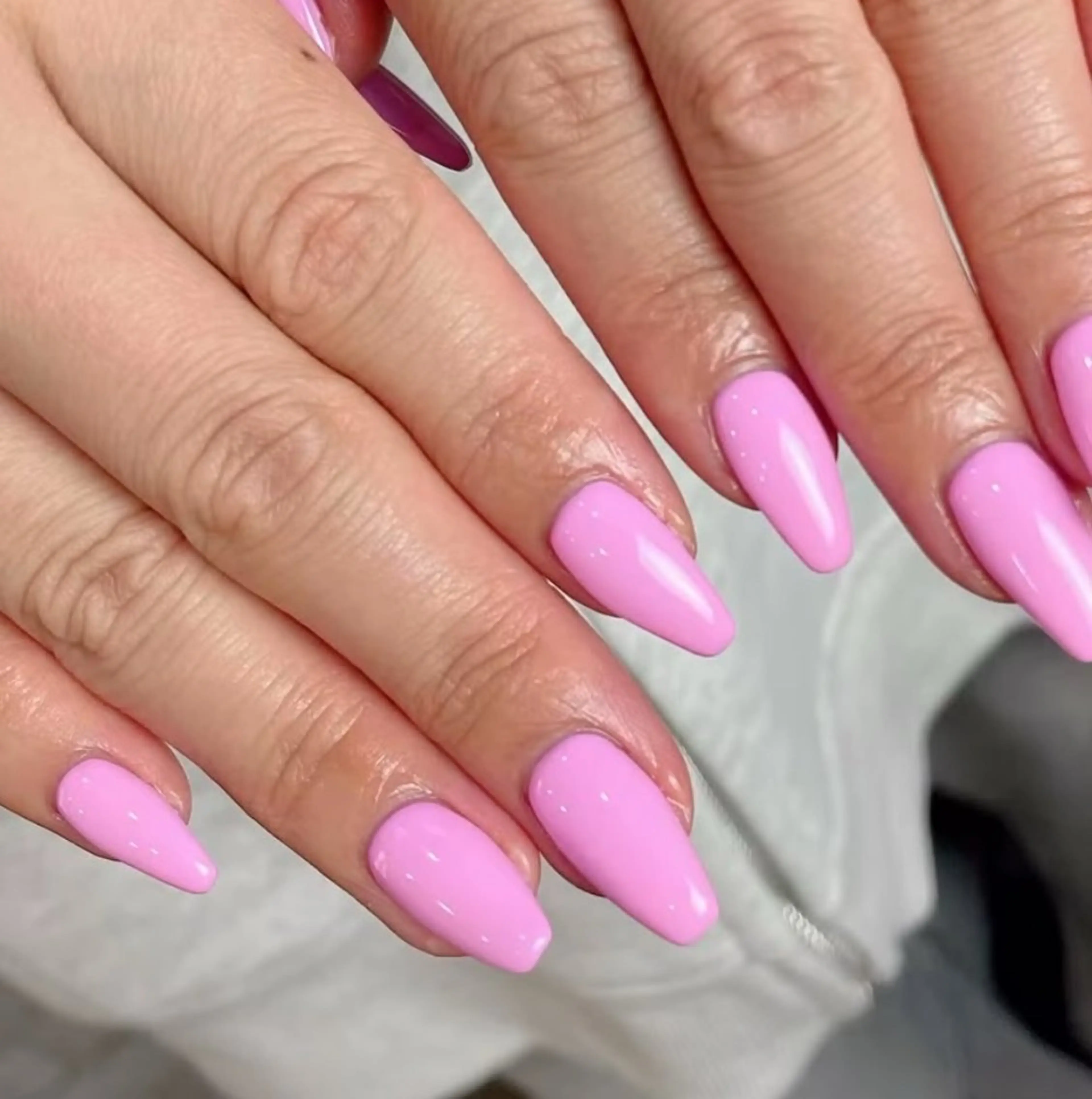 ネイル 🎀mahiro🎀 ワンホンネイルのネイルデザイン