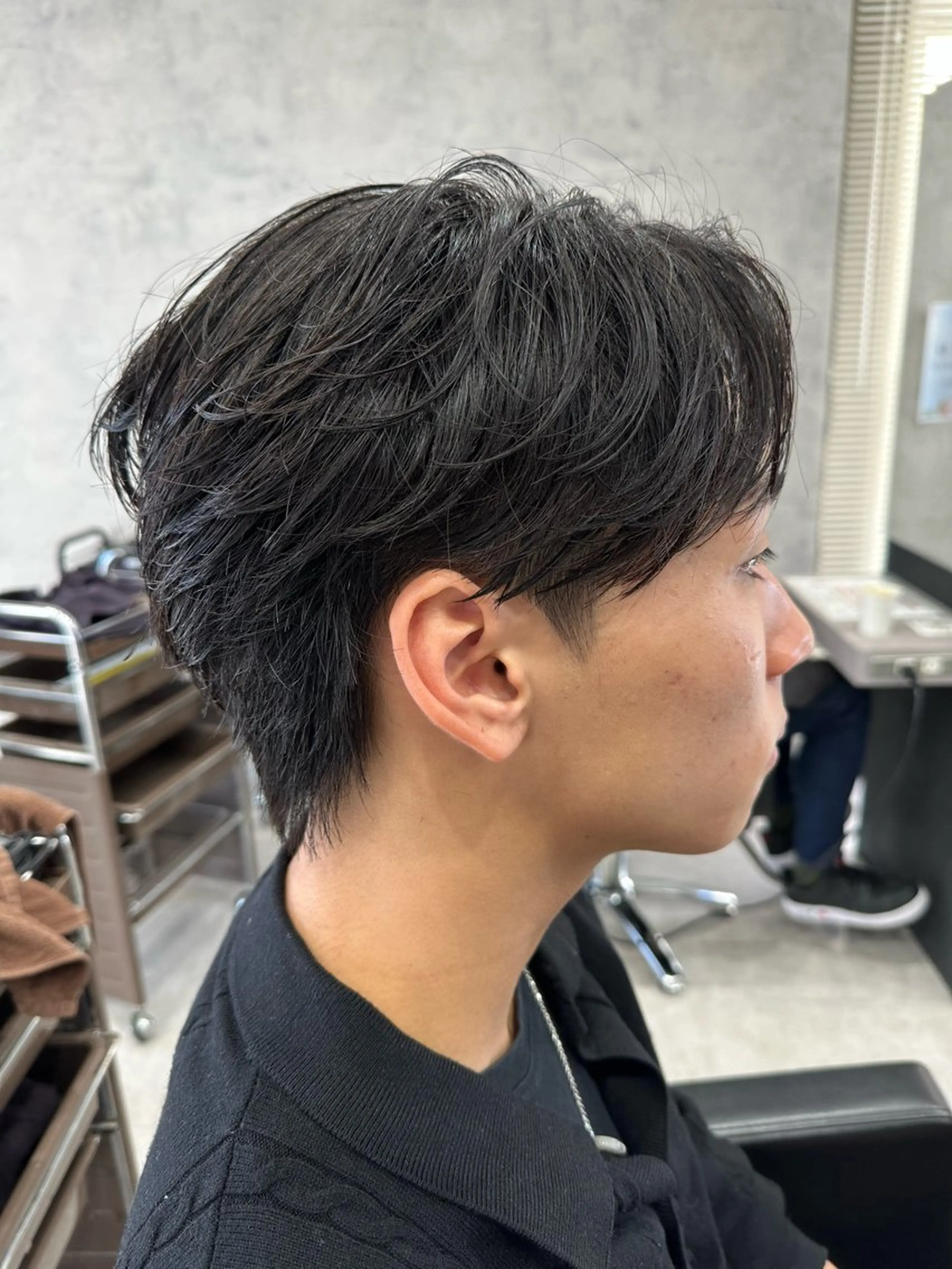 ショート パーマ メンズ フェザーパーマ メンズパーマ カット パーマ ユウ🪄 パーマ指名No1のヘアスタイル