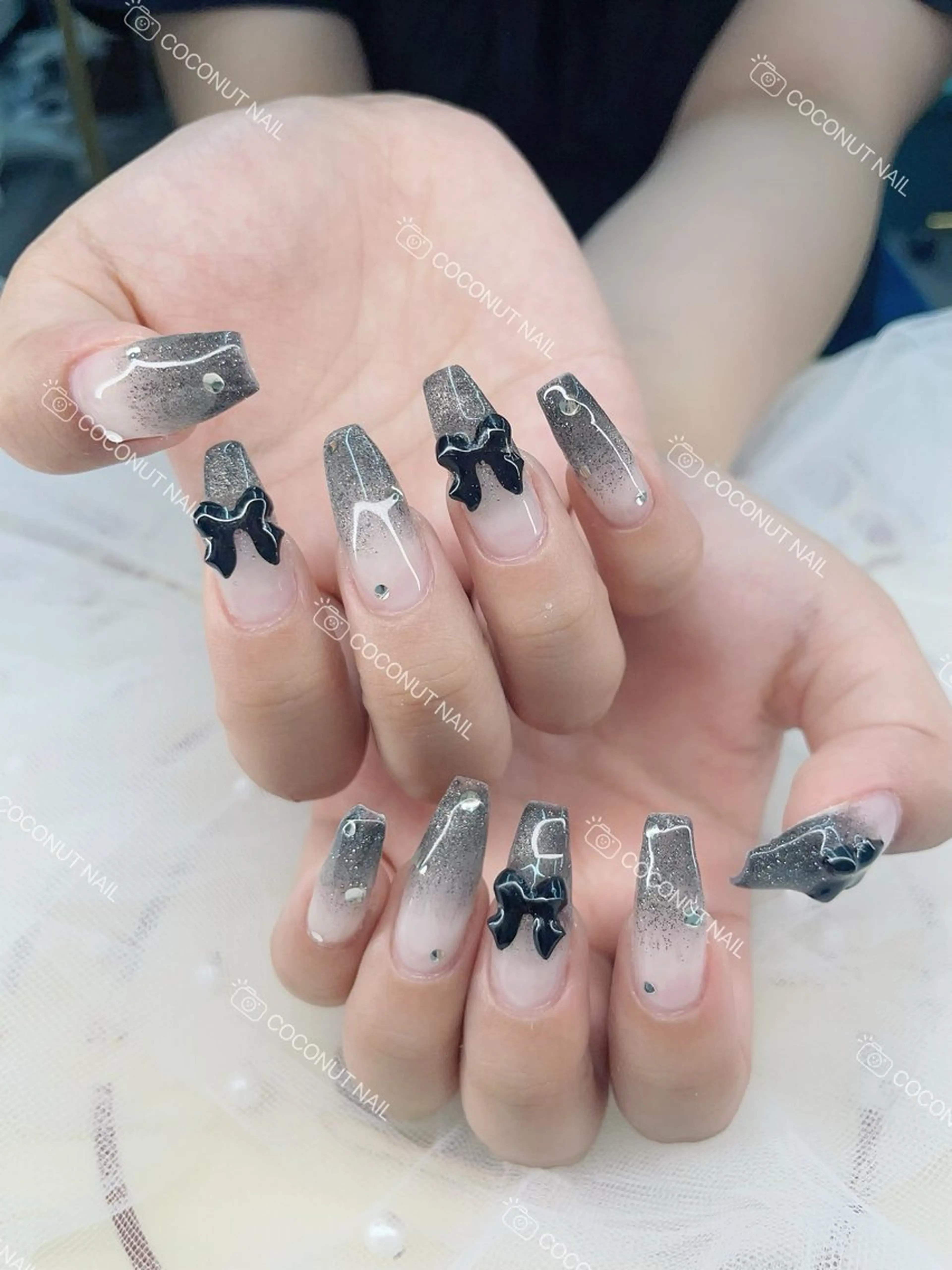 ネイル ハンドネイル 神田 ココナッツのネイルデザイン