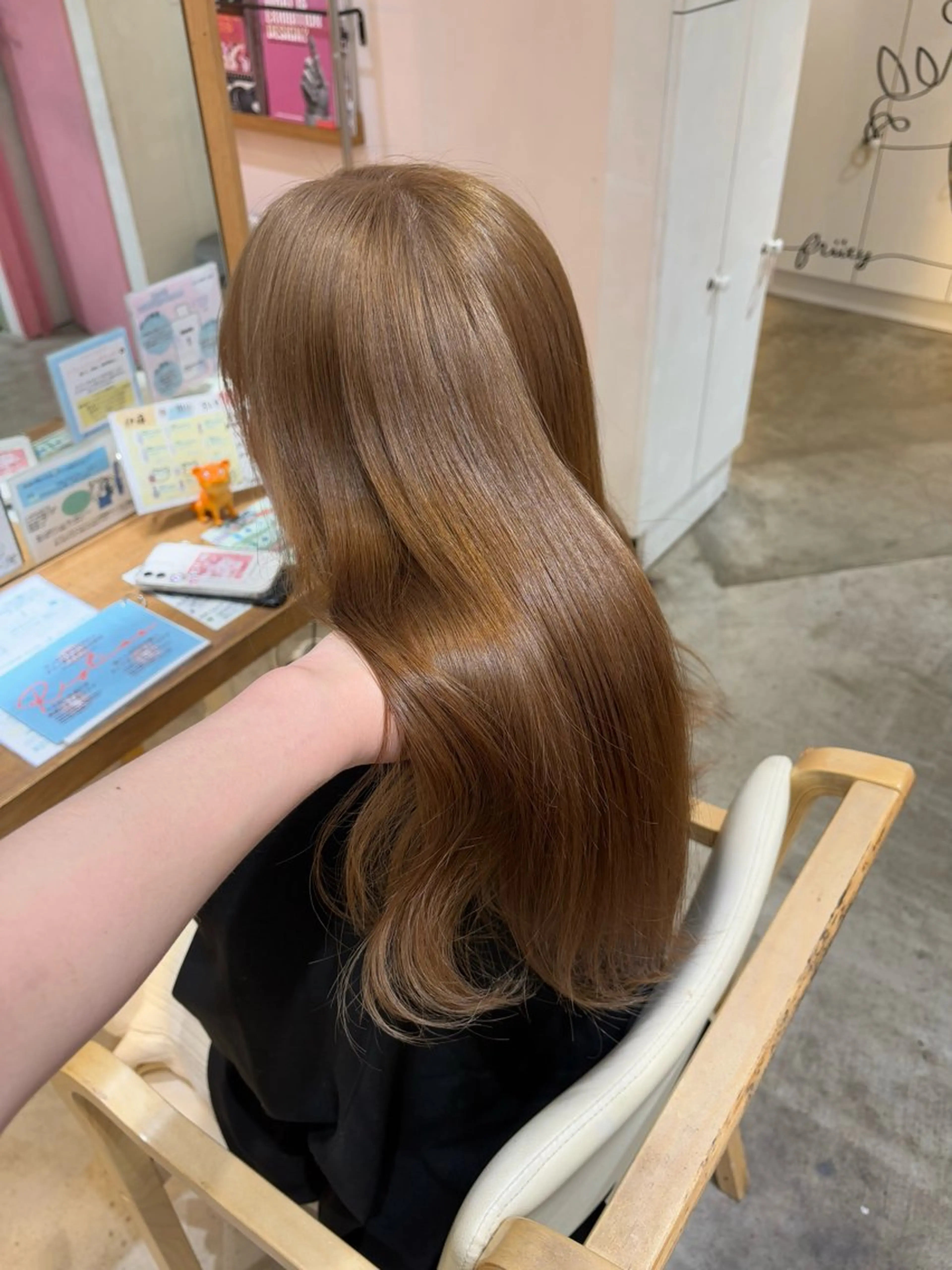 ロング カラー ブリーチ ヘアカラー トリートメント RINO/似合わせ /女性専用𖧷のヘアスタイル