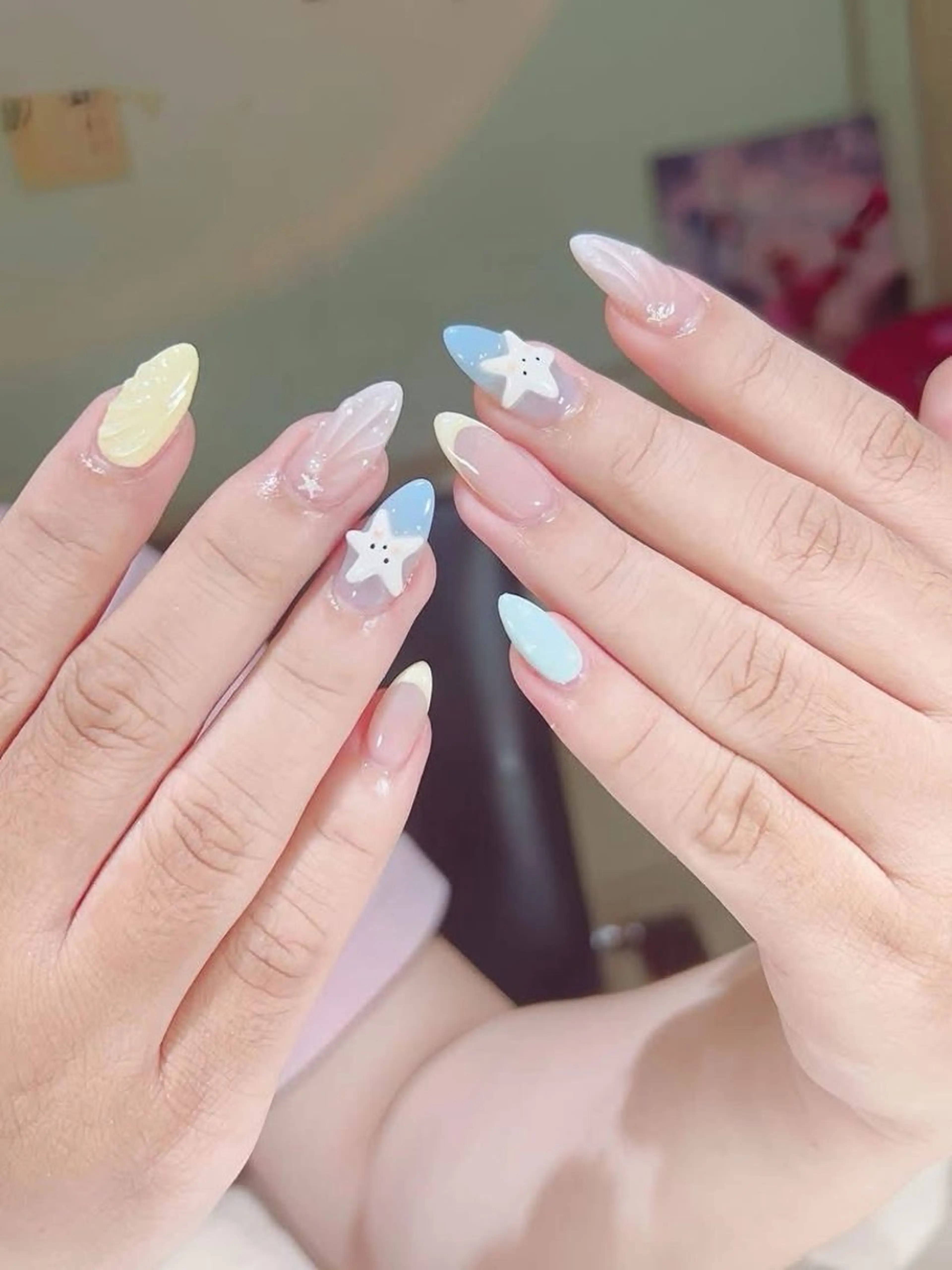ネイル ハンドネイル T.Lee Nail Lilyのネイルデザイン