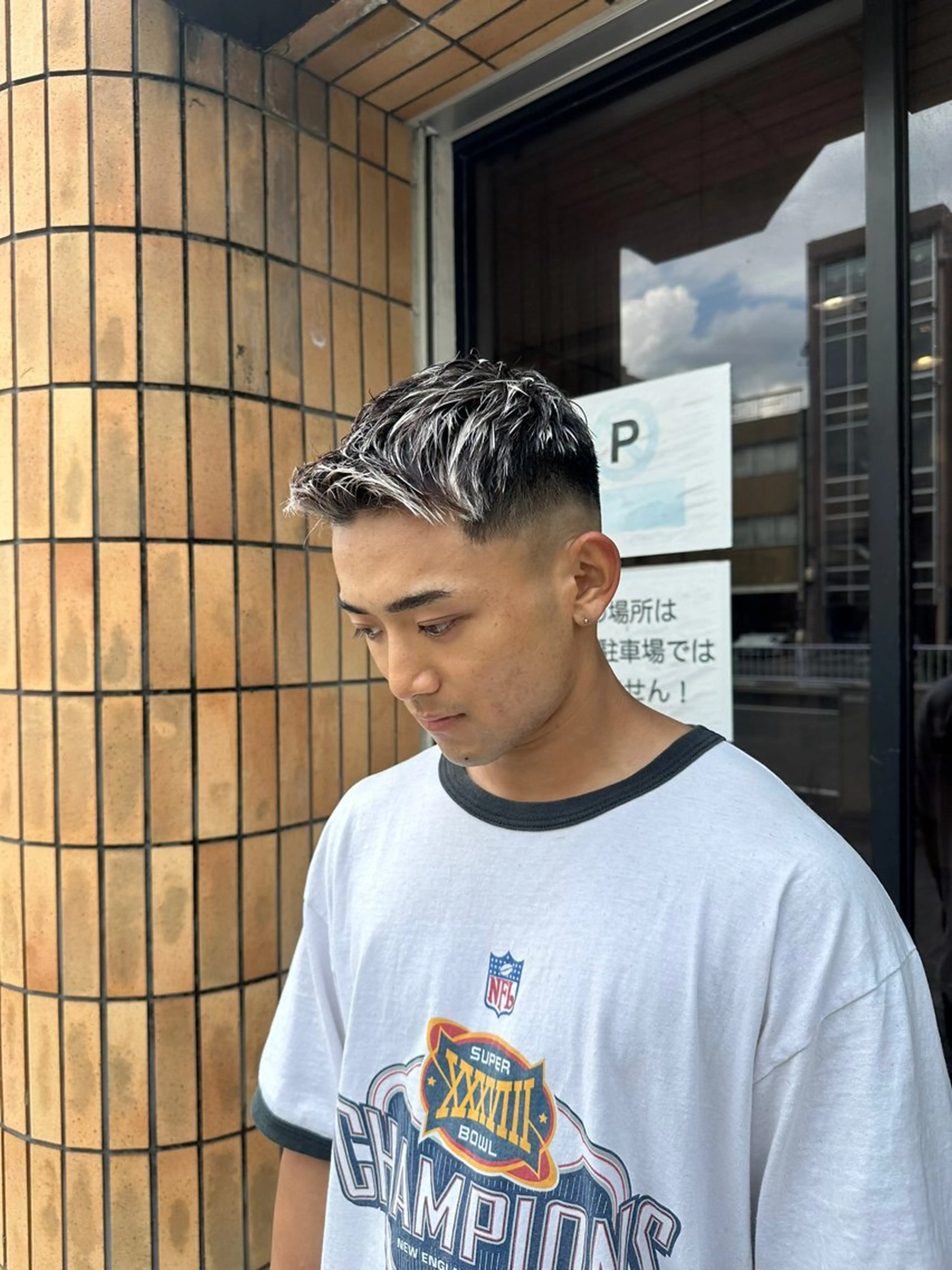 カラー パーマ メンズ フェードカット メンズハイライト スキンフェード ハイライトカラー カット ヘアカラー ハヤシカズキ/カラー ✂/メンズパーマのヘアスタイル