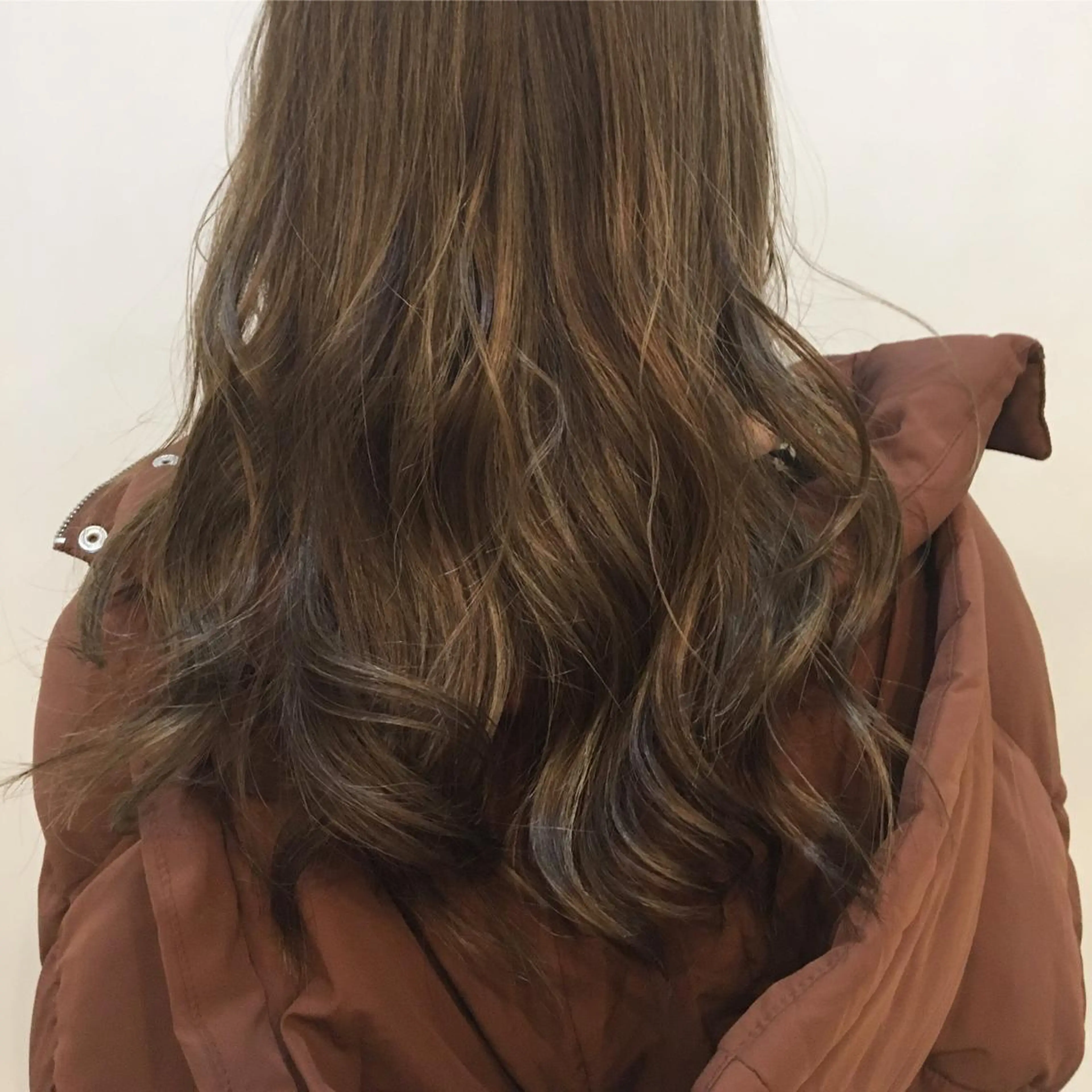 ロング カラー volta∞knot所属・狩野 羅夢のヘアスタイル