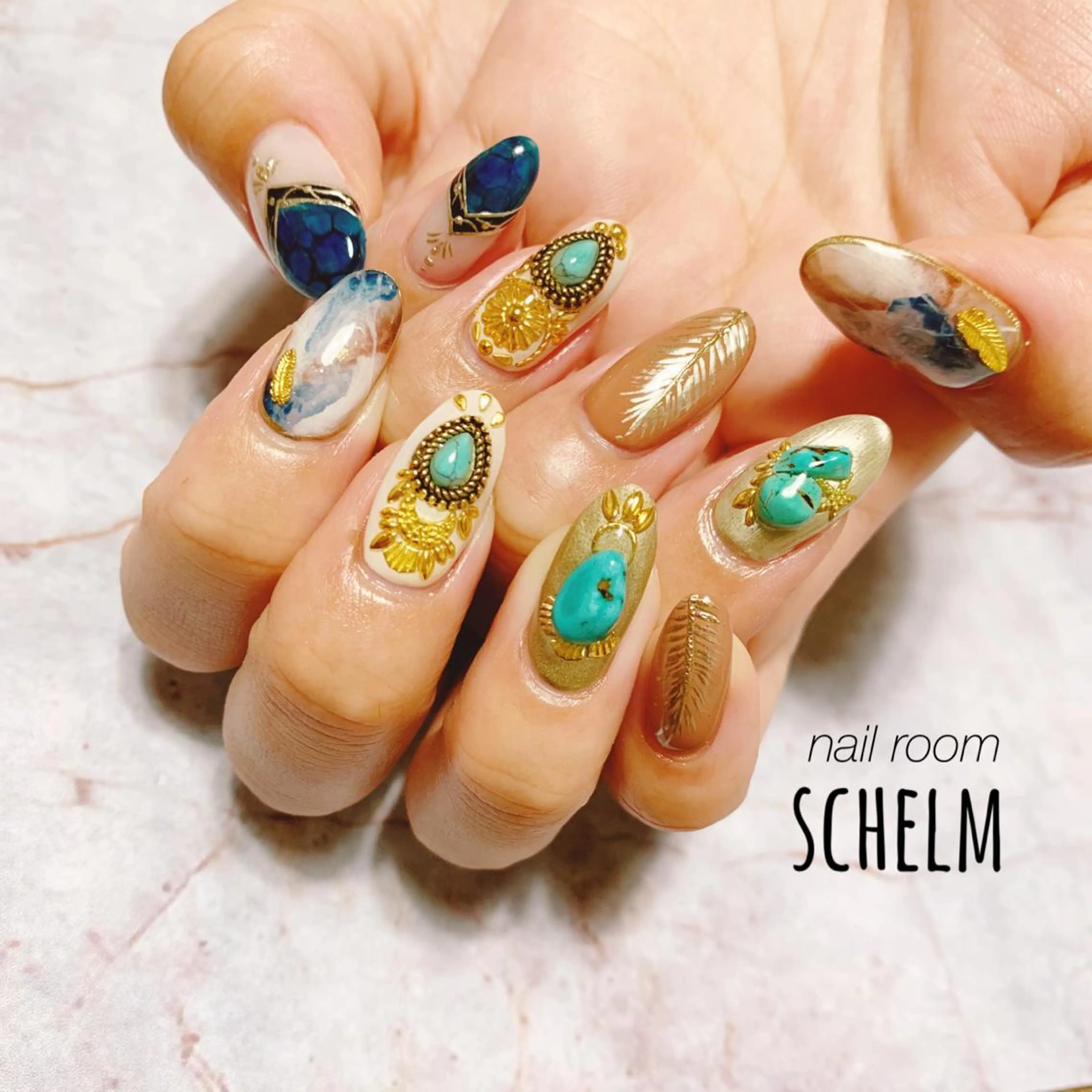 ネイル ハンドネイル nail room シュレムのネイルデザイン