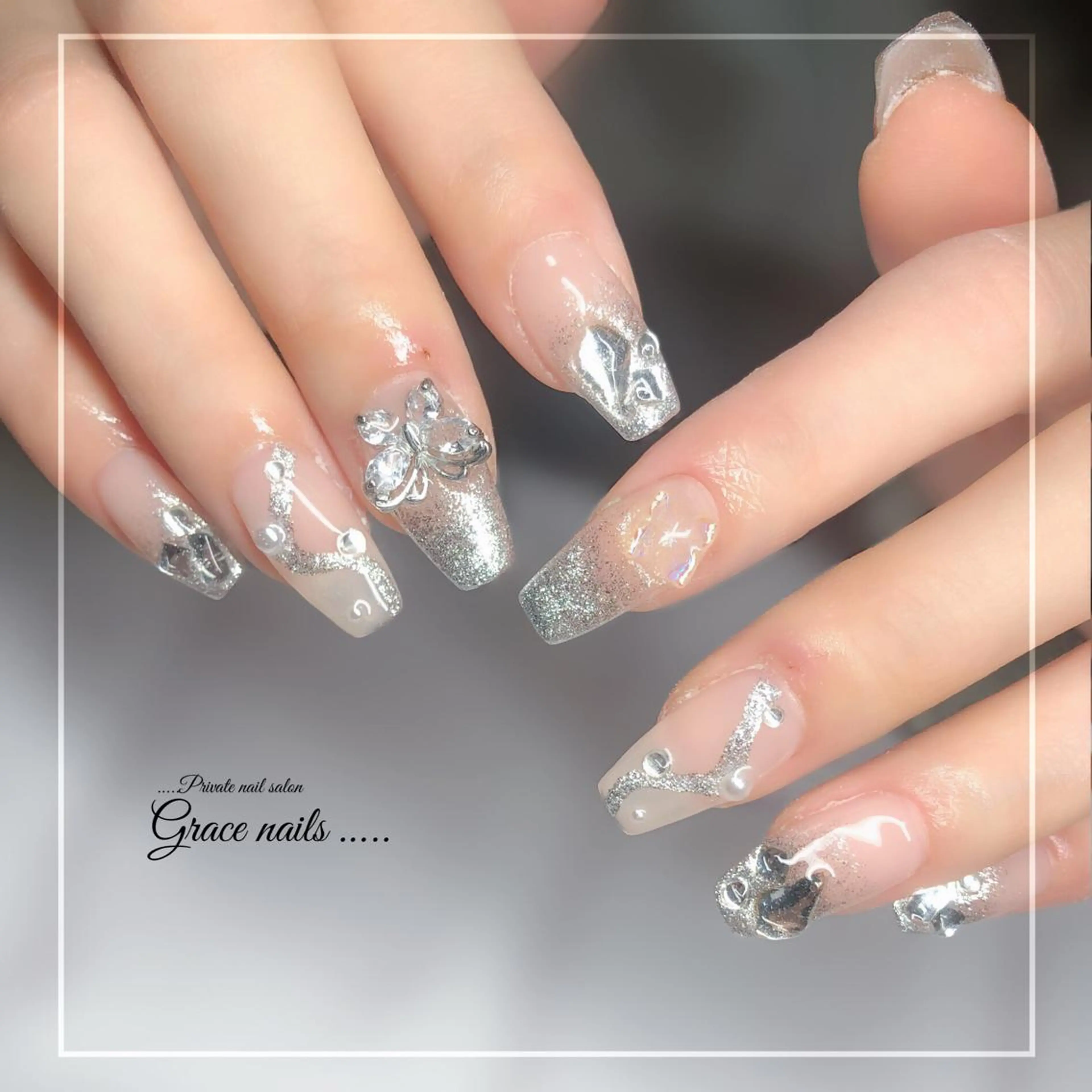 ネイル GRACE NAILSのネイルデザイン